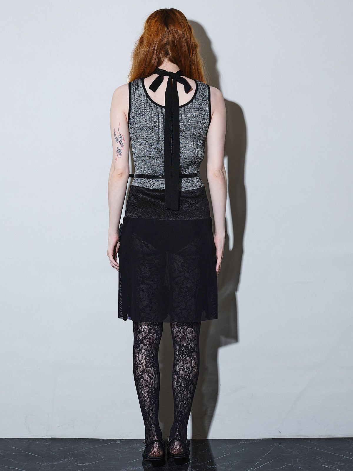 Rose reef embroidery knit