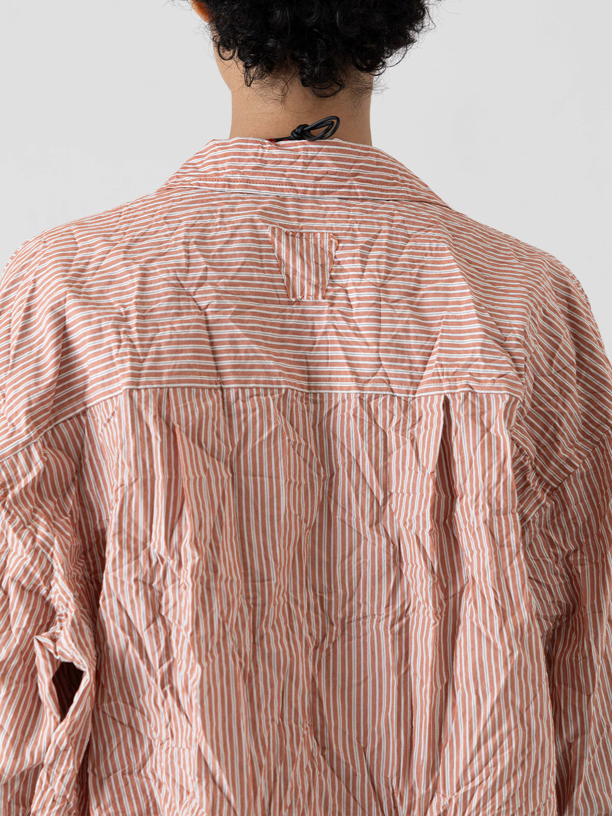 ORIGAMI PLEATS STRIPE SHIRT