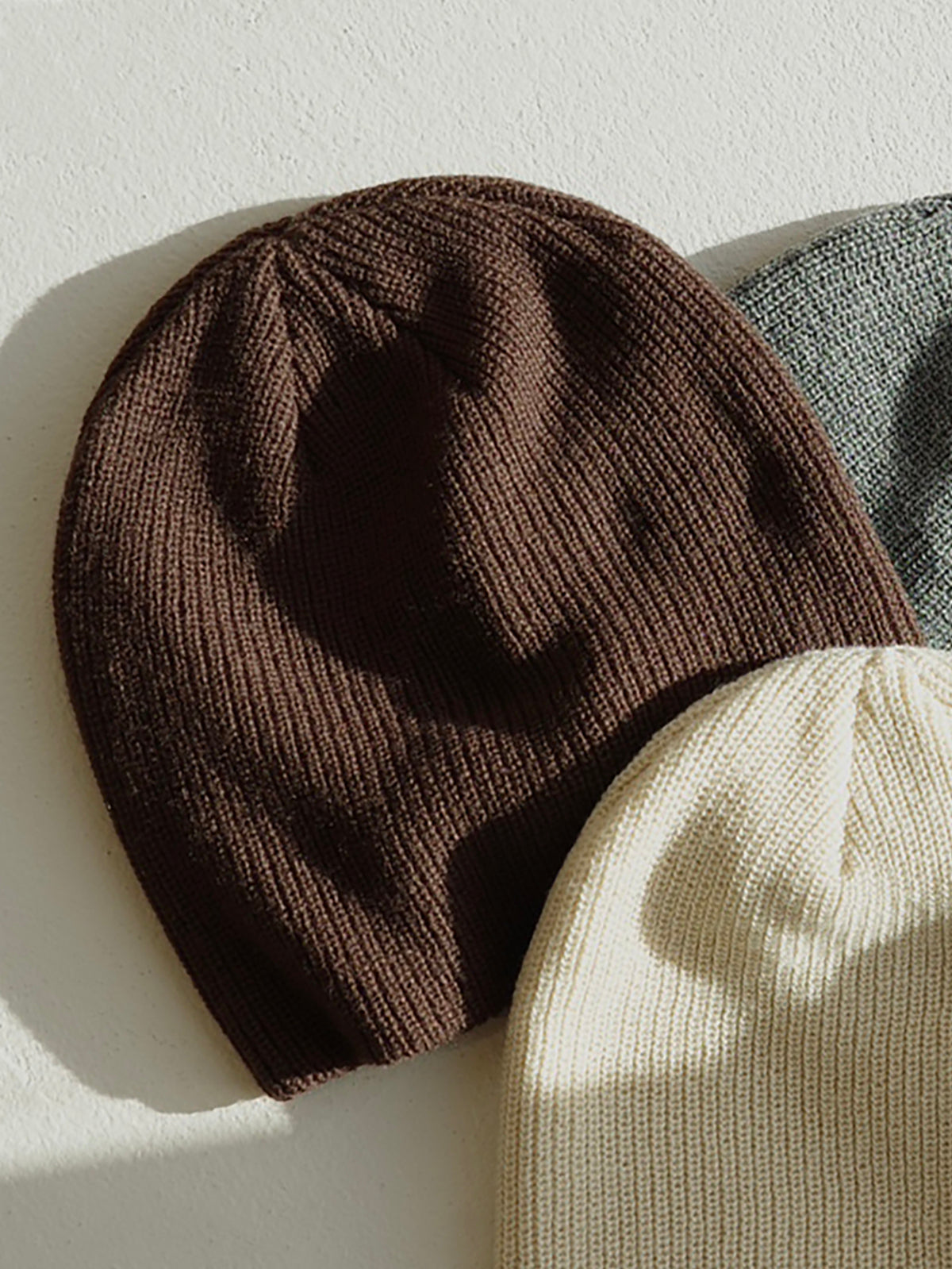 KNIT BEANIE