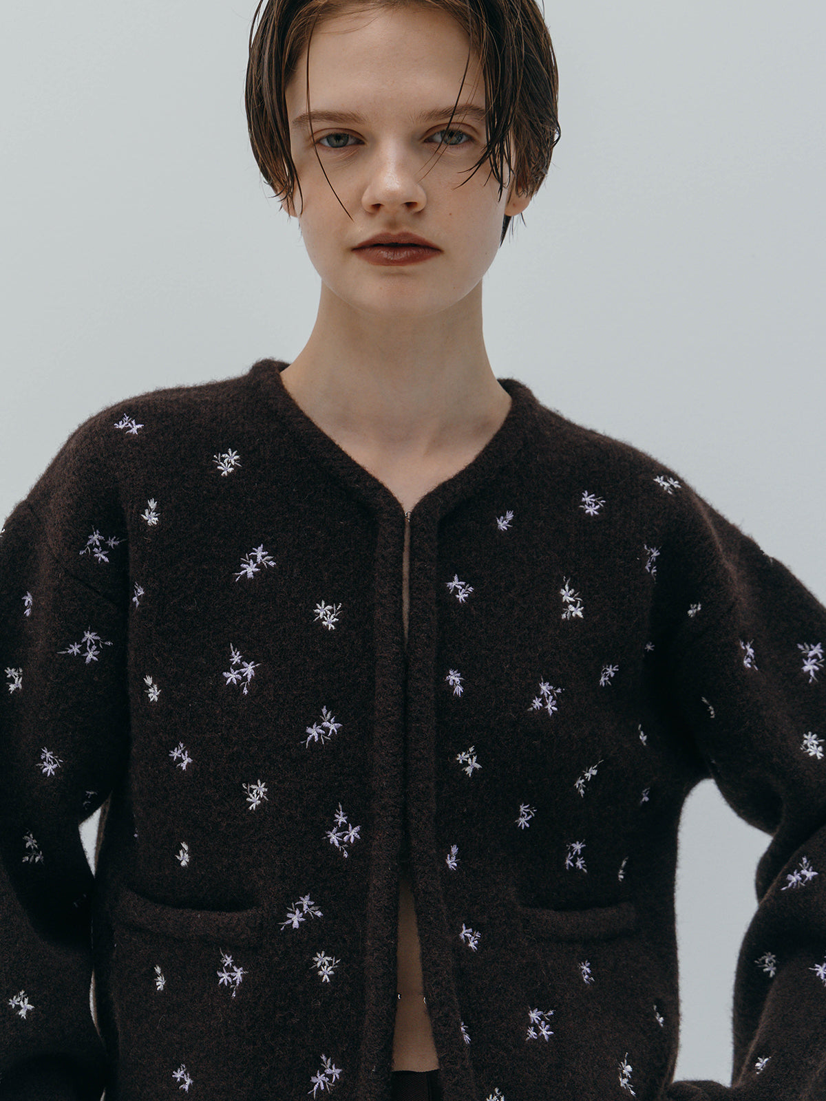 FLOWER EMBROIDERY KNIT JACKET