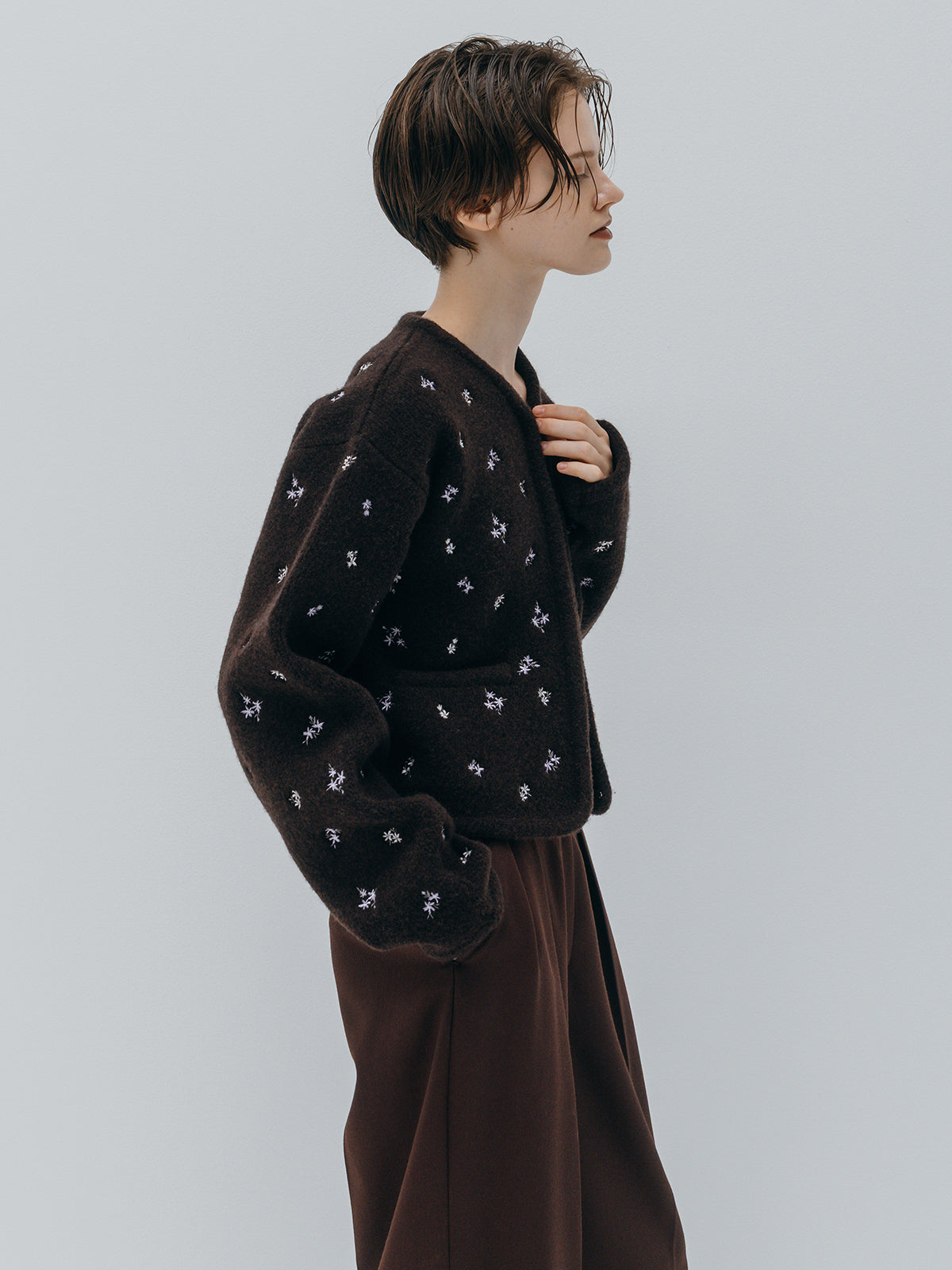 FLOWER EMBROIDERY KNIT JACKET