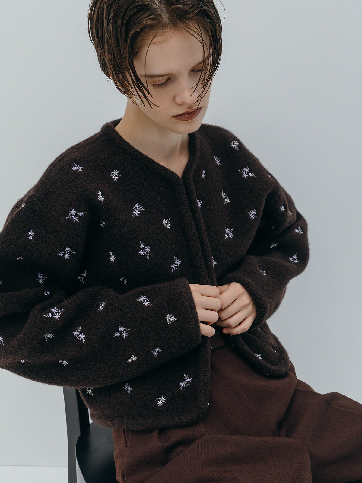FLOWER EMBROIDERY KNIT JACKET