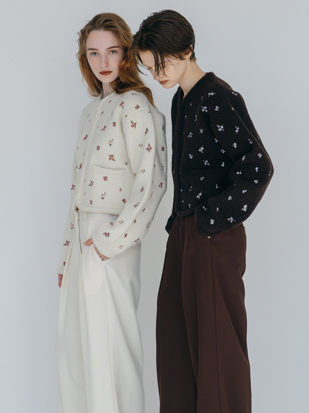 FLOWER EMBROIDERY KNIT JACKET