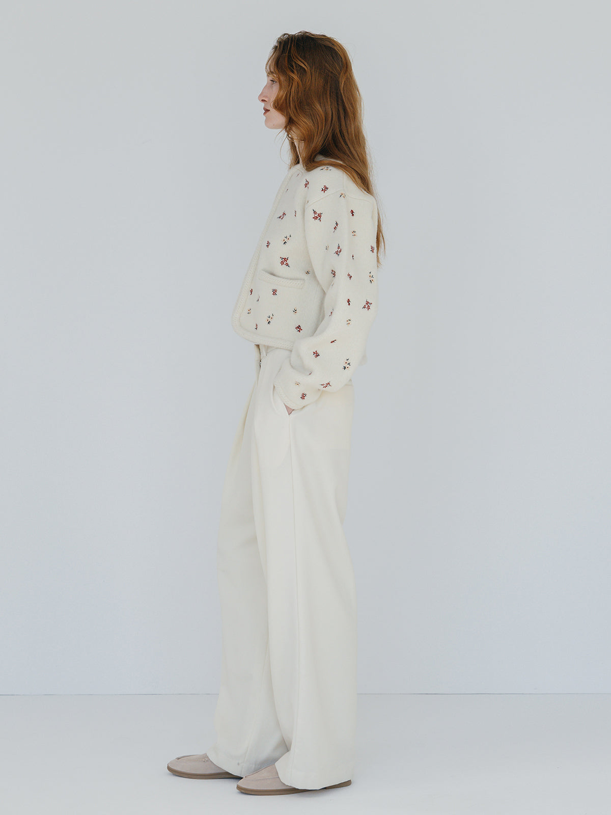 FLOWER EMBROIDERY KNIT JACKET
