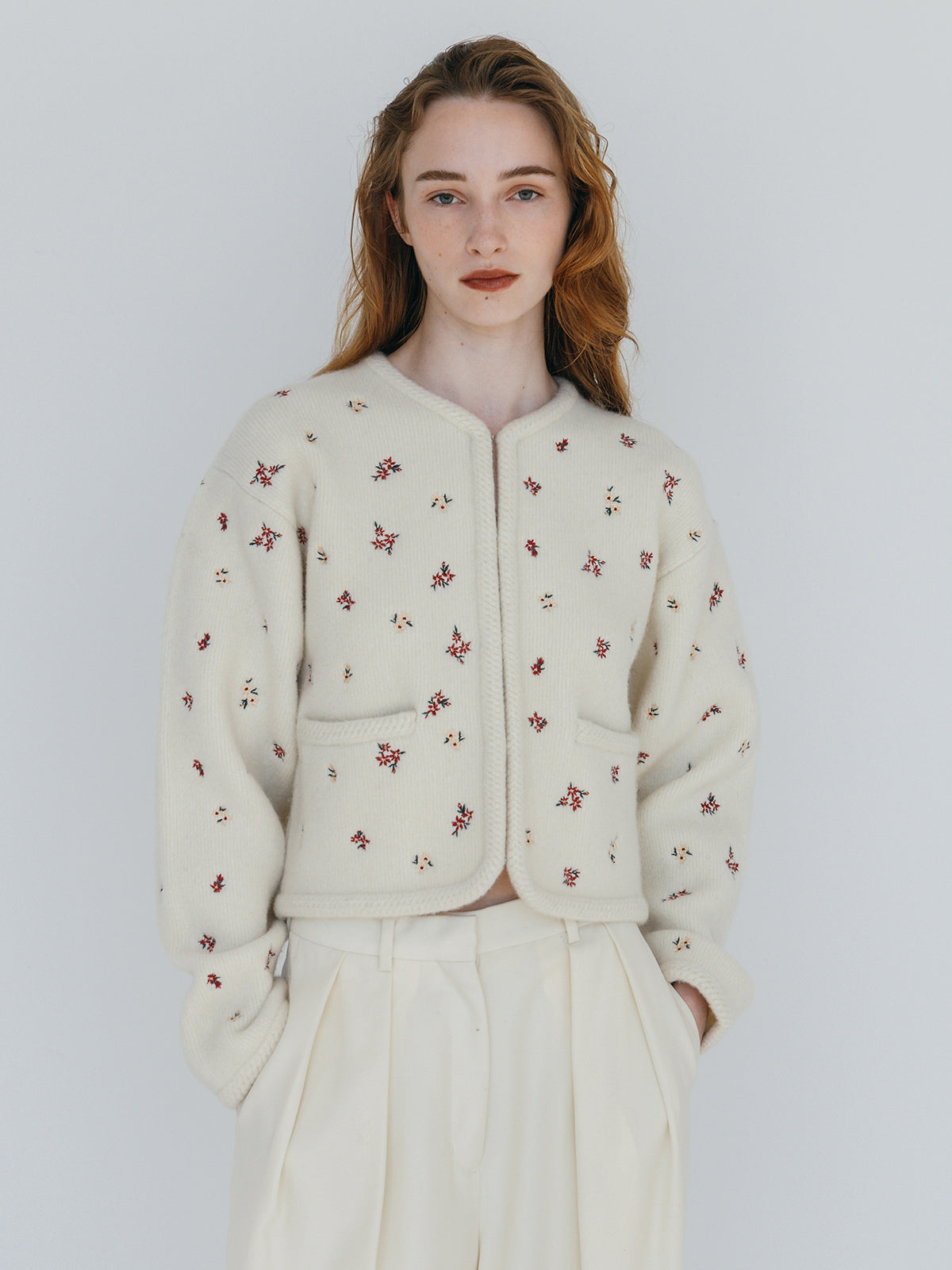 FLOWER EMBROIDERY KNIT JACKET
