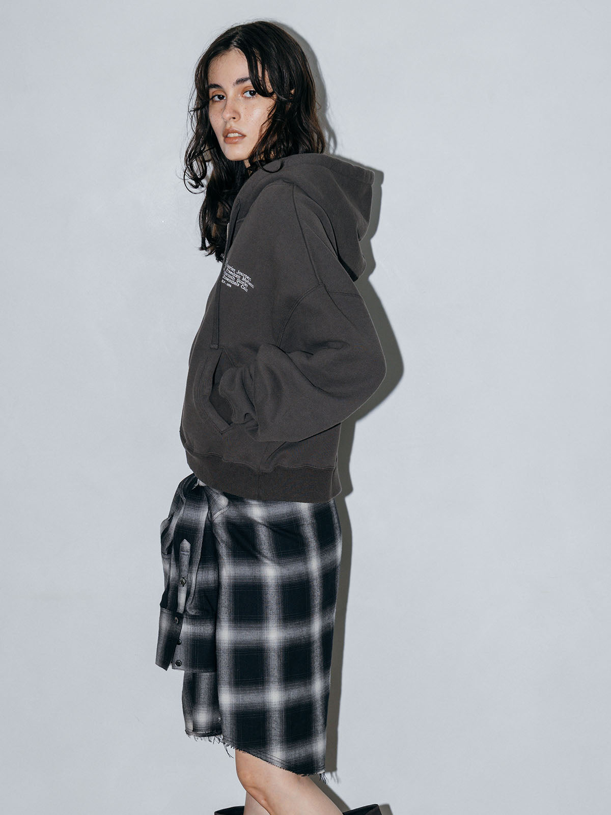 ZIP UP HOODED SWEAT SHIRT