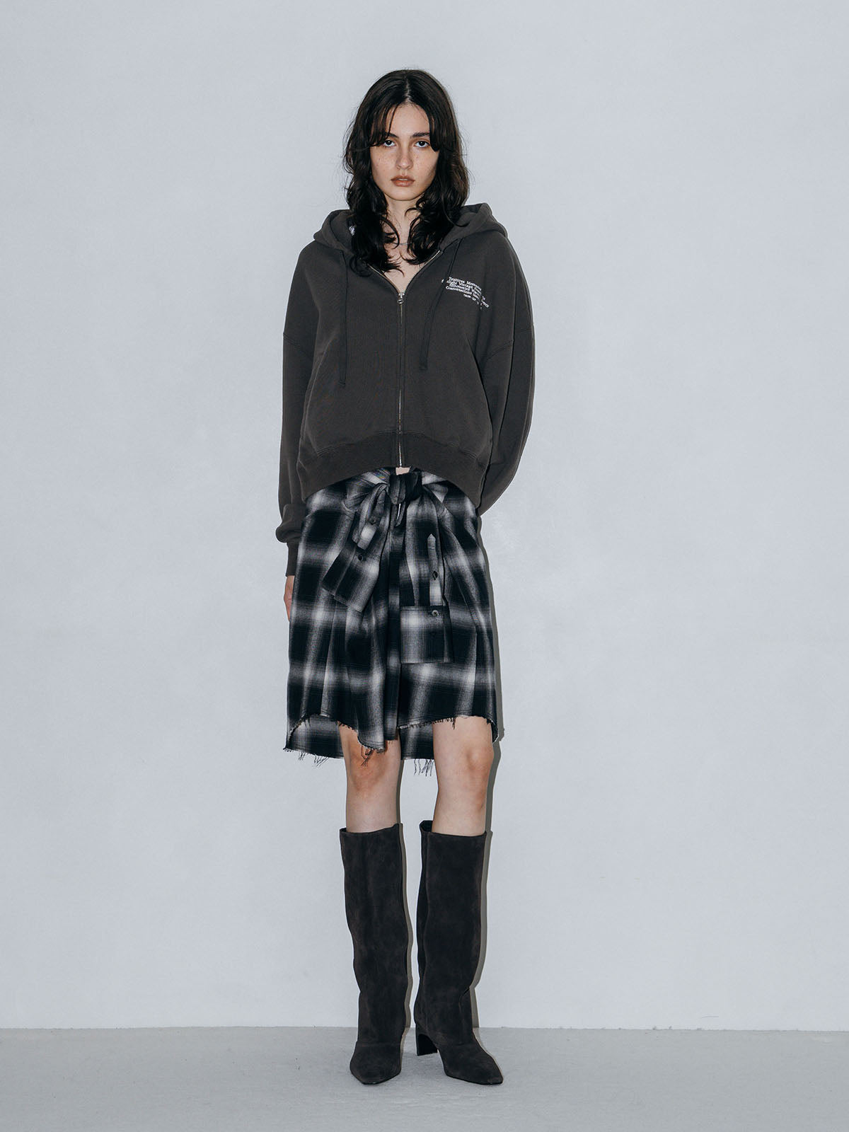 ZIP UP HOODED SWEAT SHIRT