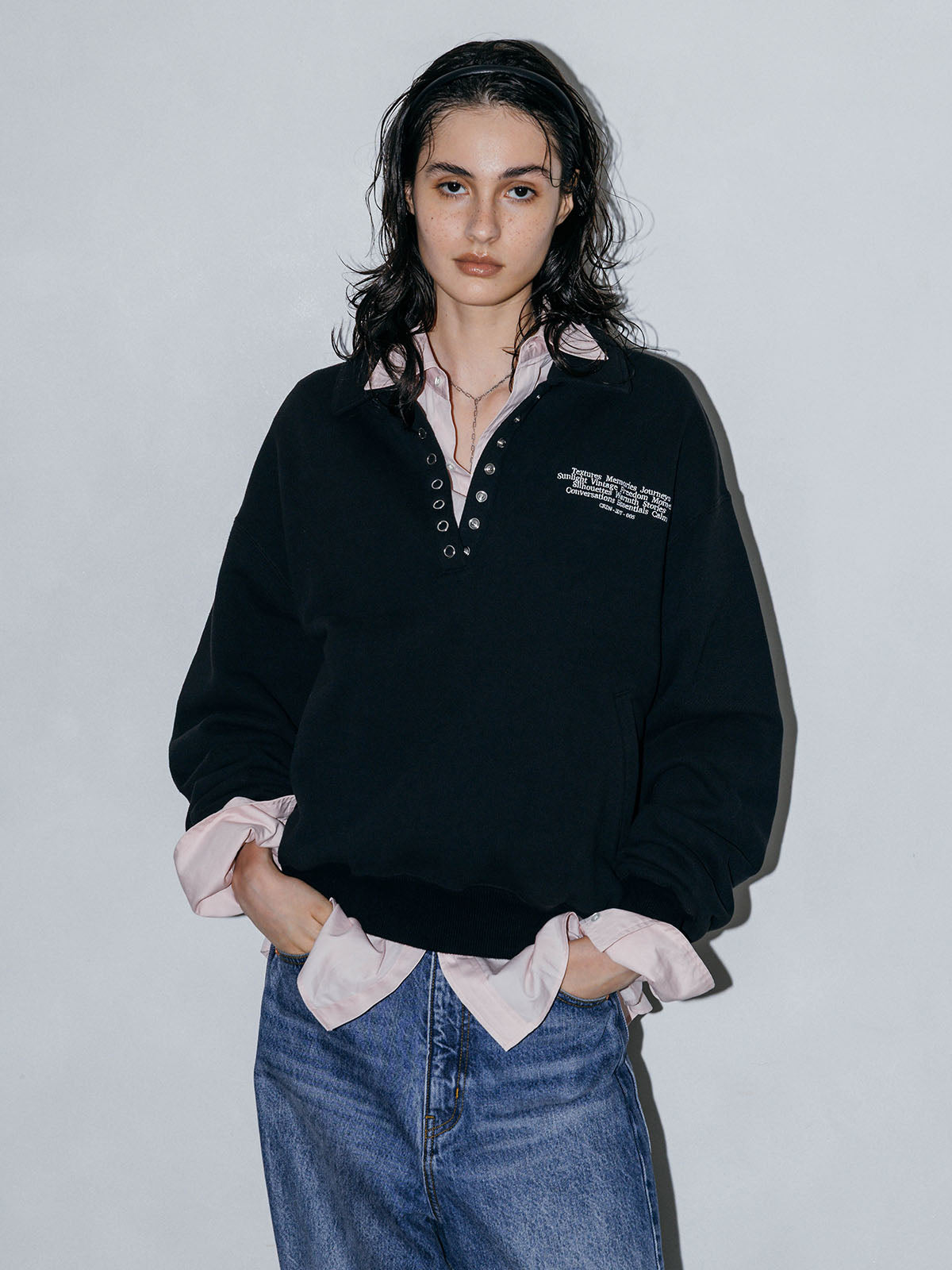 HALF-SNAP SWEAT SHIRT