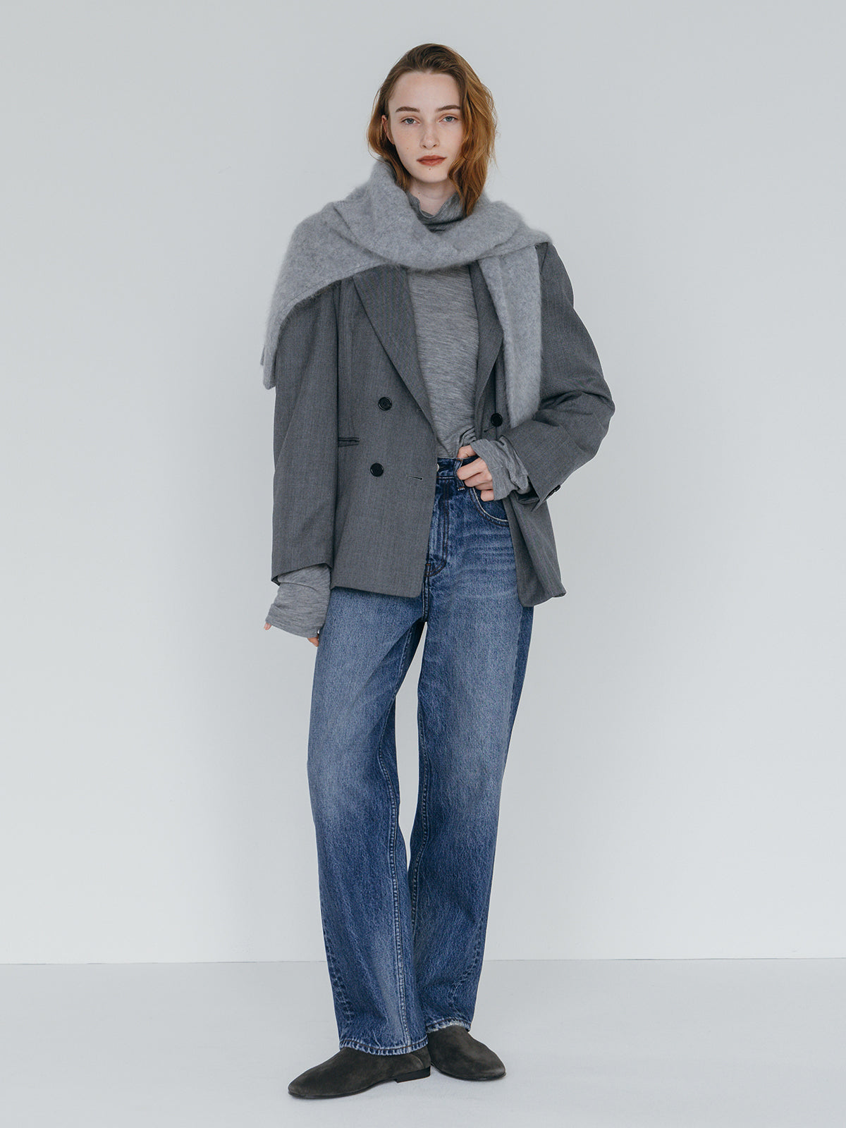 FINE WOOL OVER HIGH NECK TOPS