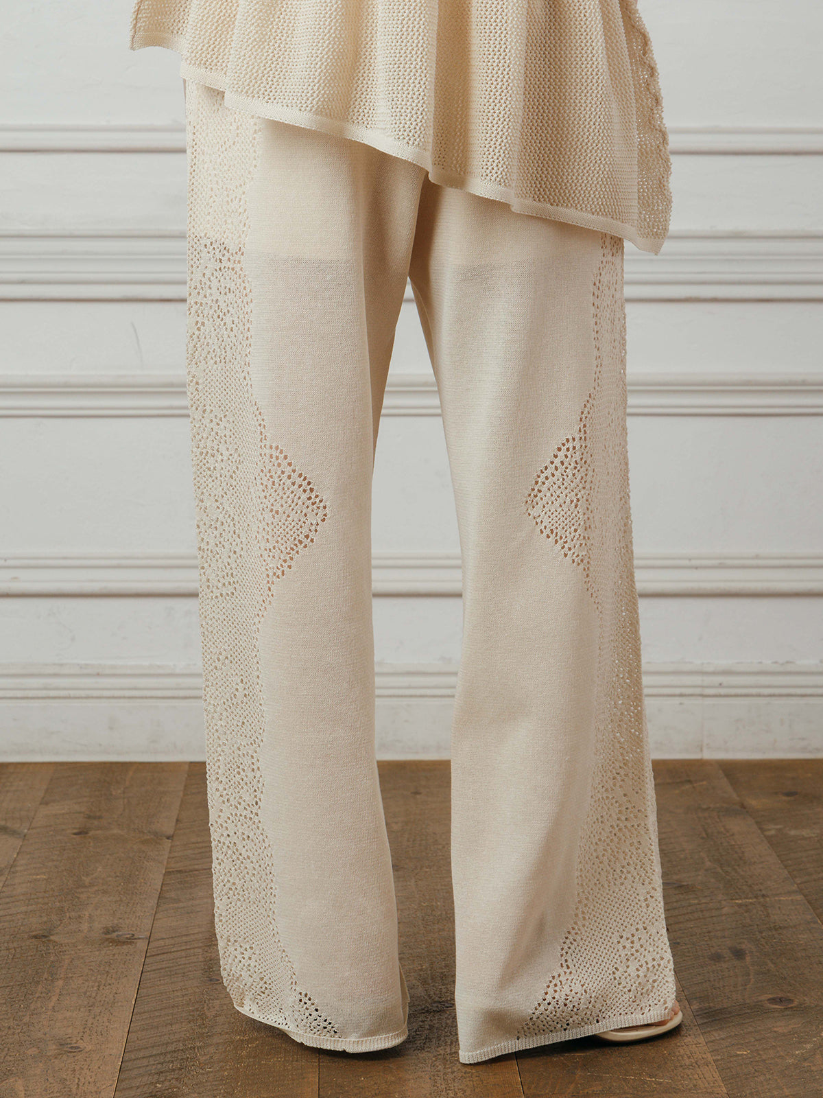 LACE KNIT PANTS