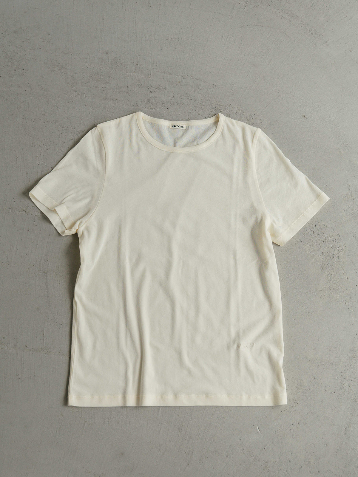 EMBROIDERY SHEER TEE