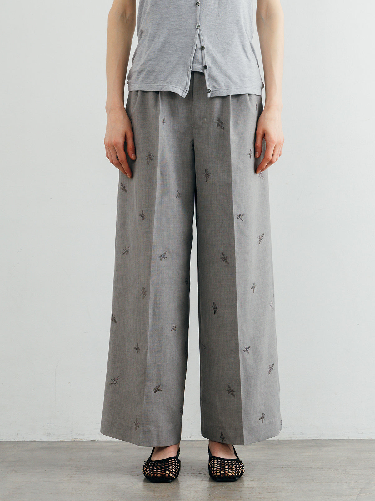 MOTIF EMBROIDERY PANTS