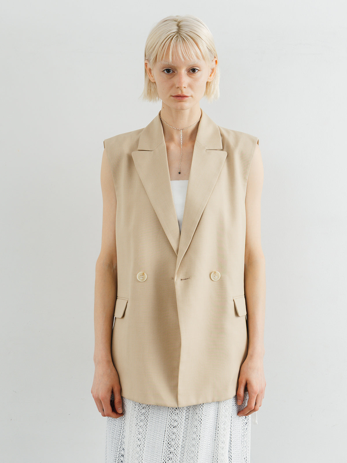 OVER SIZE DESIGN VEST