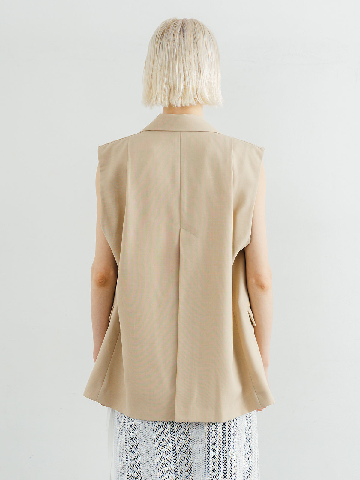 OVER SIZE DESIGN VEST