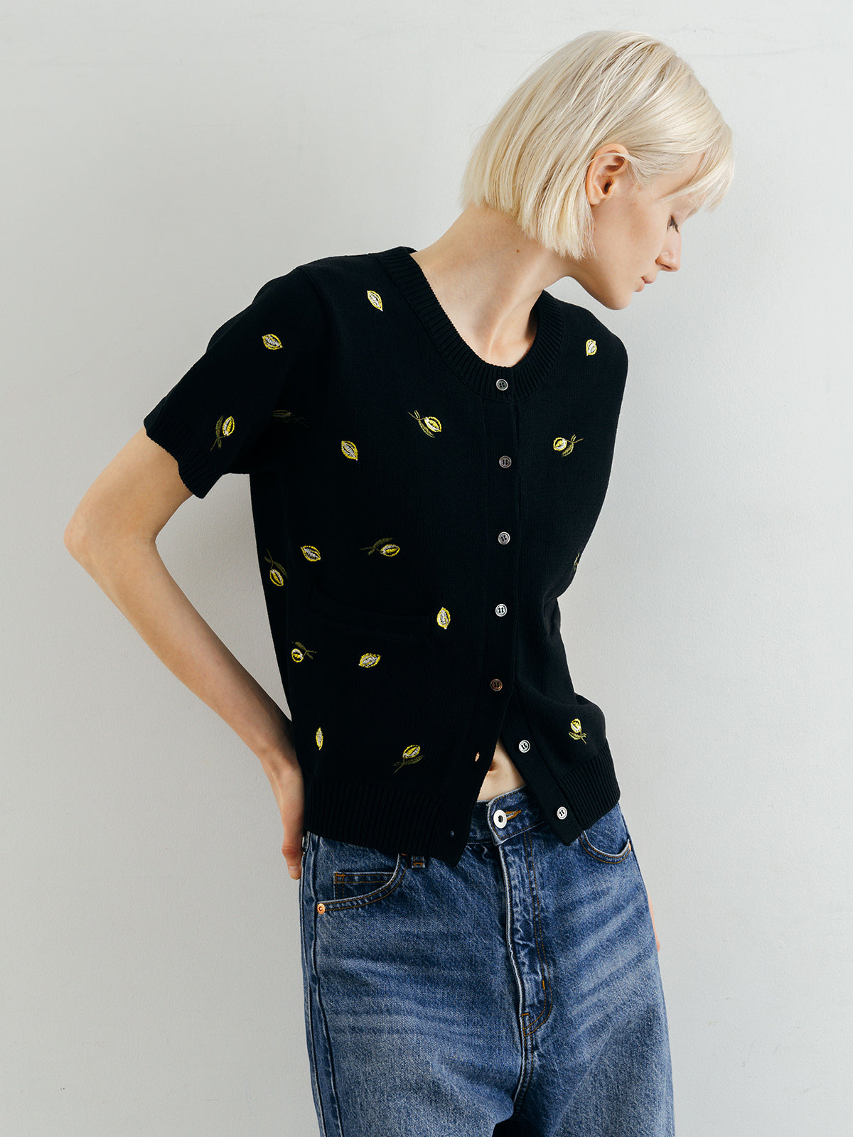 MOTIF EMBROIDERY KNIT CD