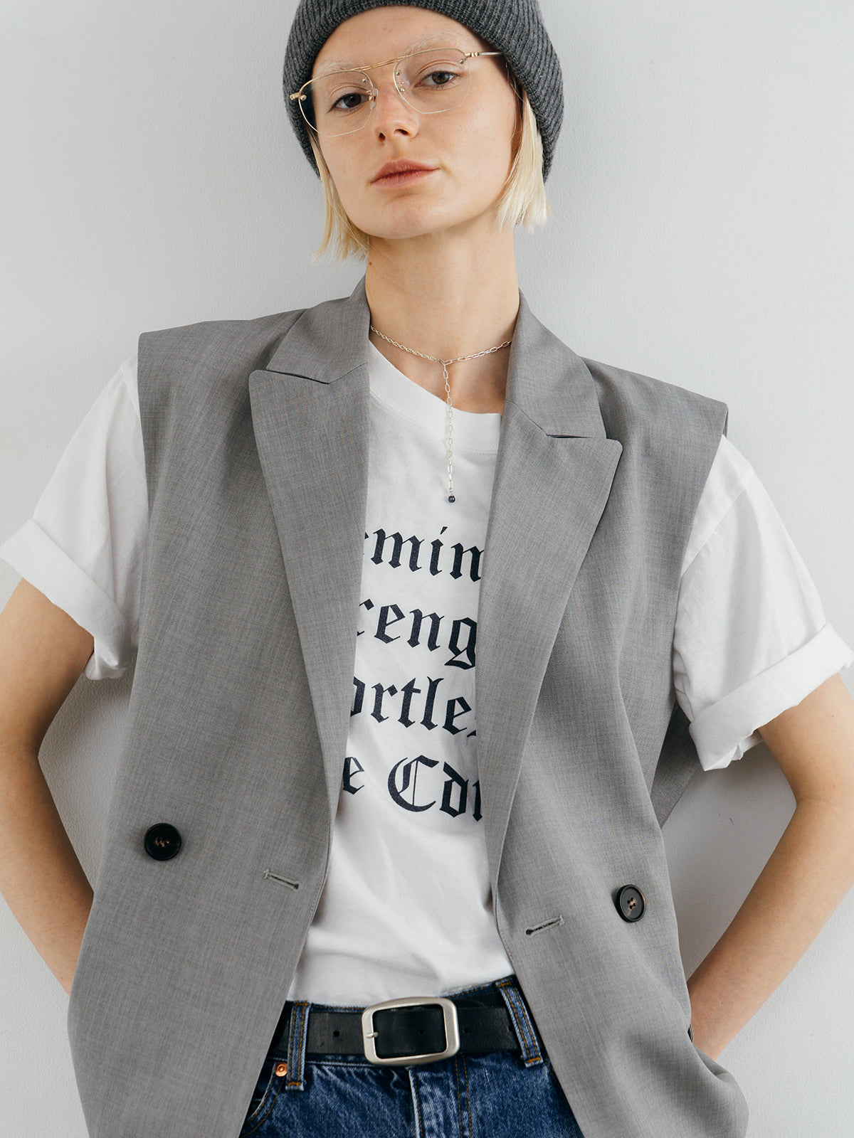 OVER SIZE DESIGN VEST
