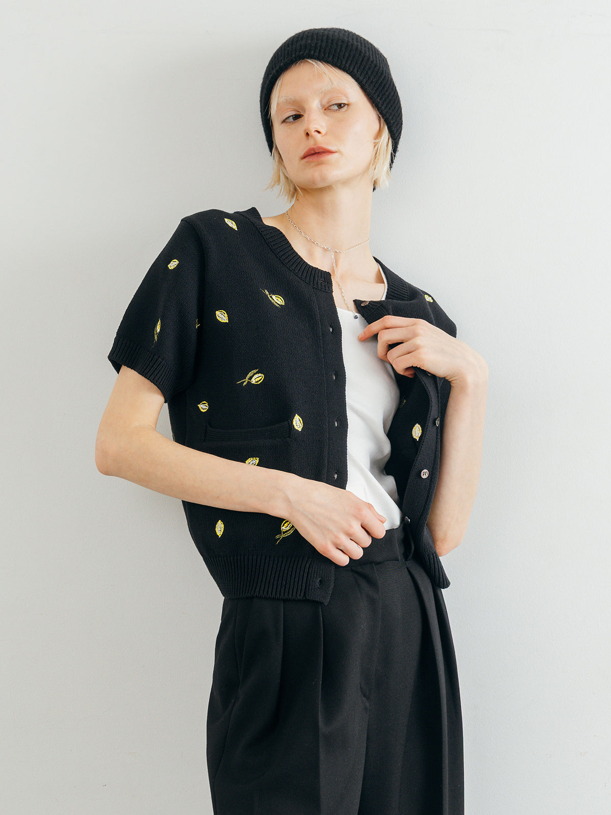 MOTIF EMBROIDERY KNIT CD