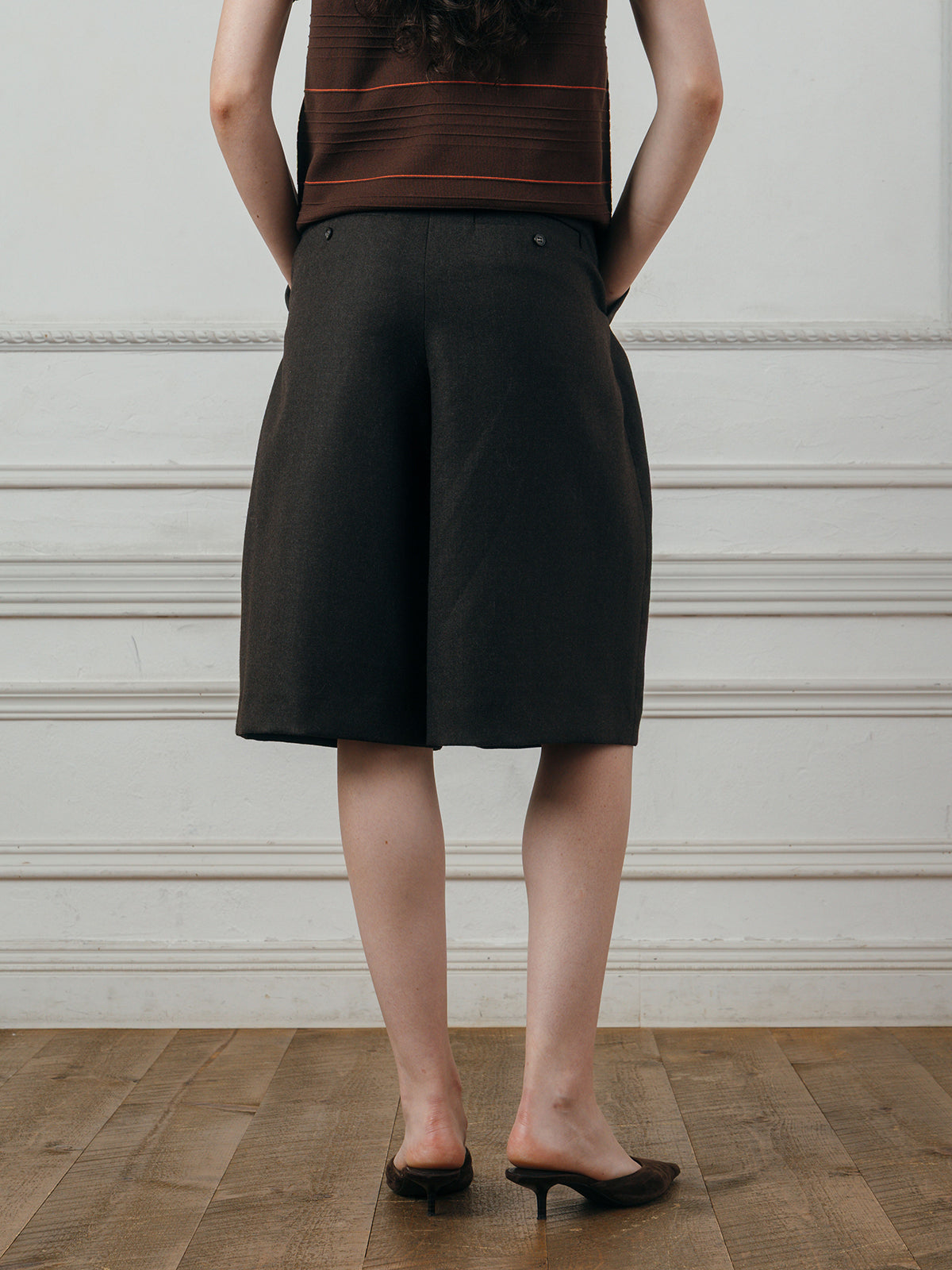 DESIGN BERMUDA SHORTS