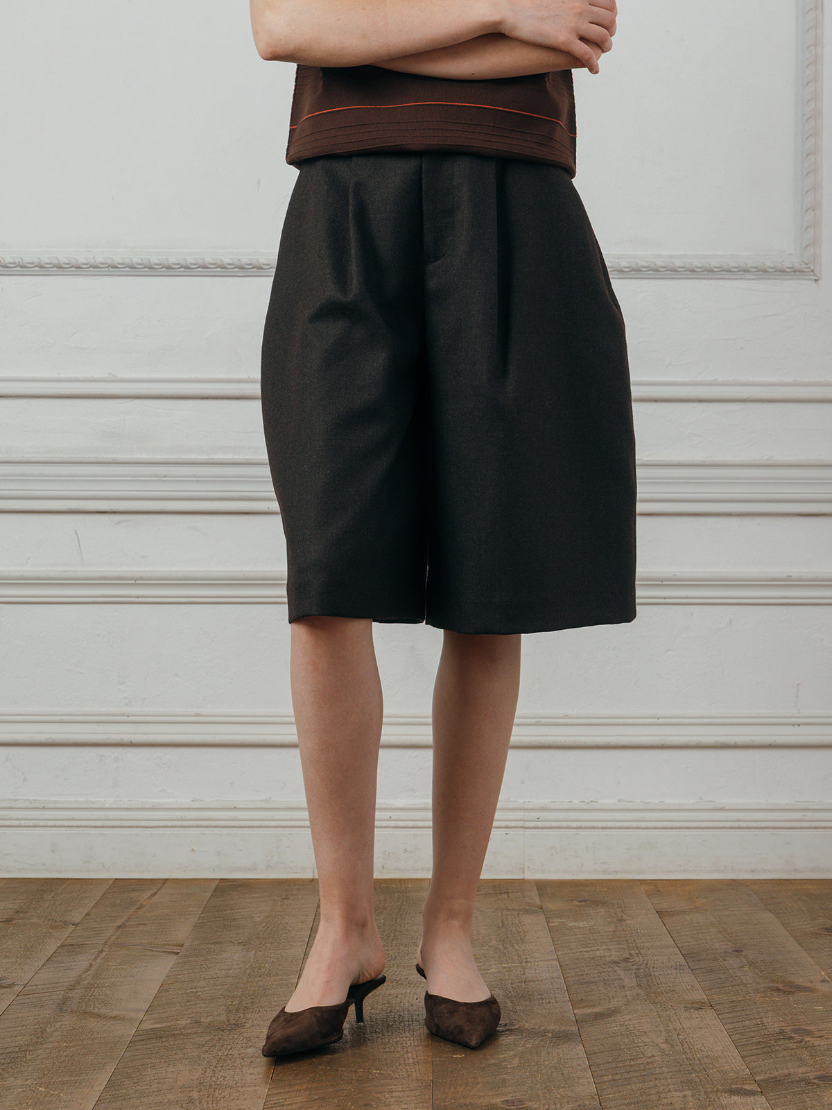 DESIGN BERMUDA SHORTS