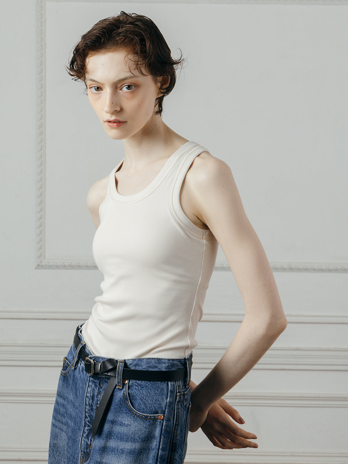 CUP-IN TANK TOP
