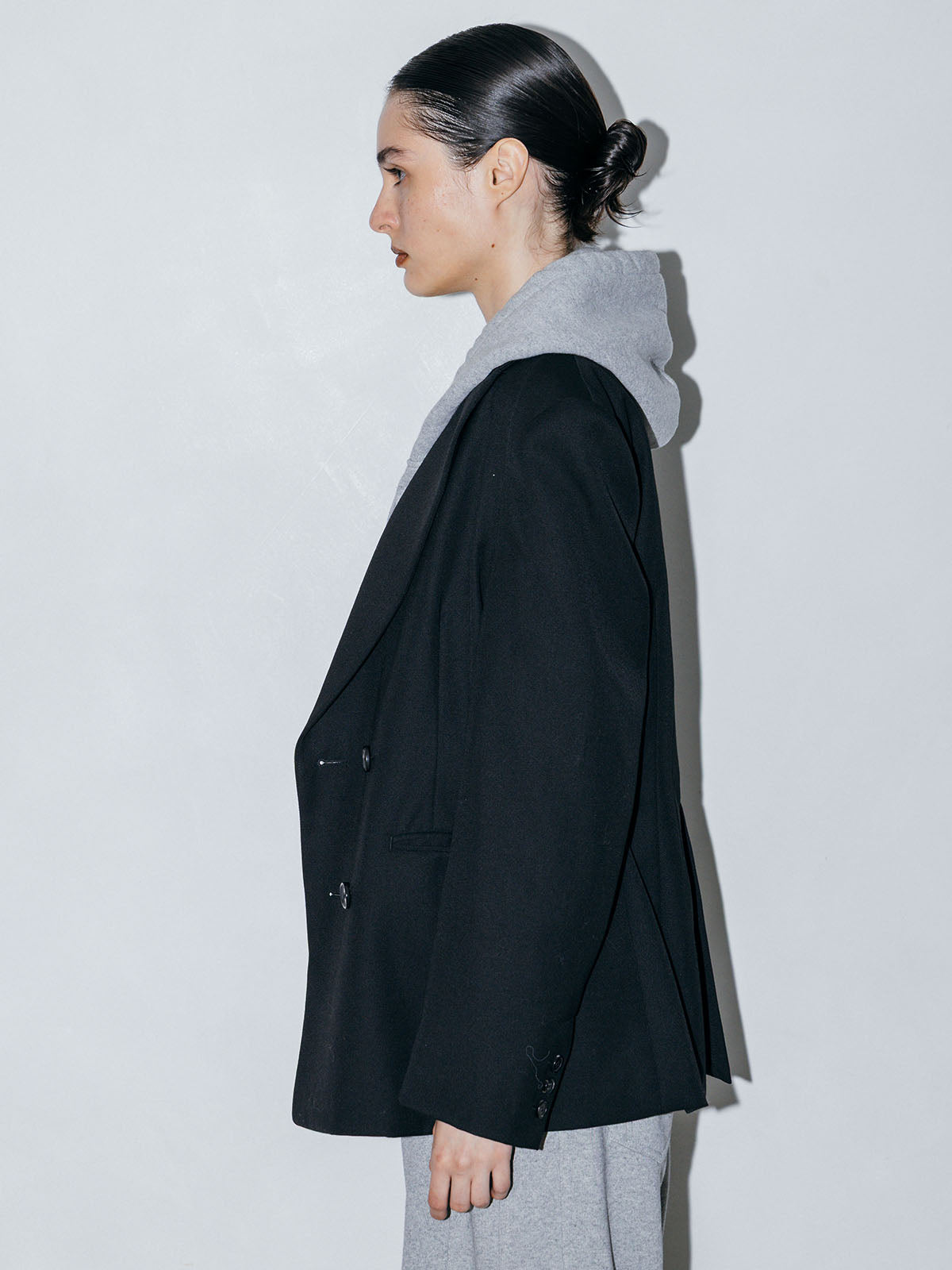 ZIP UP HOODED SWEAT SHIRT