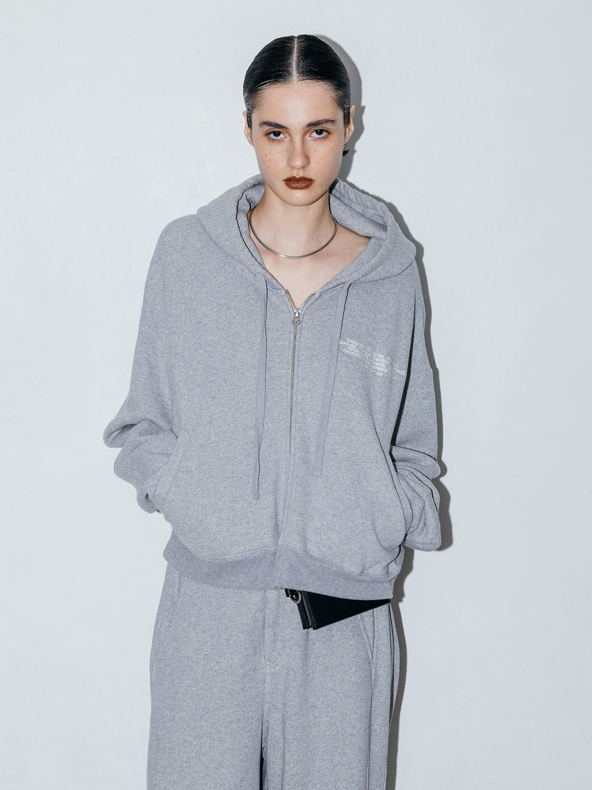 ZIP UP HOODED SWEAT SHIRT