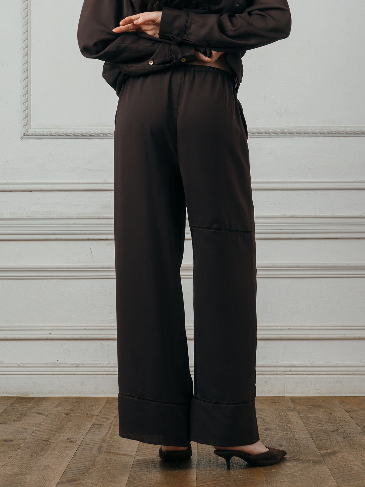 LADDER LACE DETAIL PANTS
