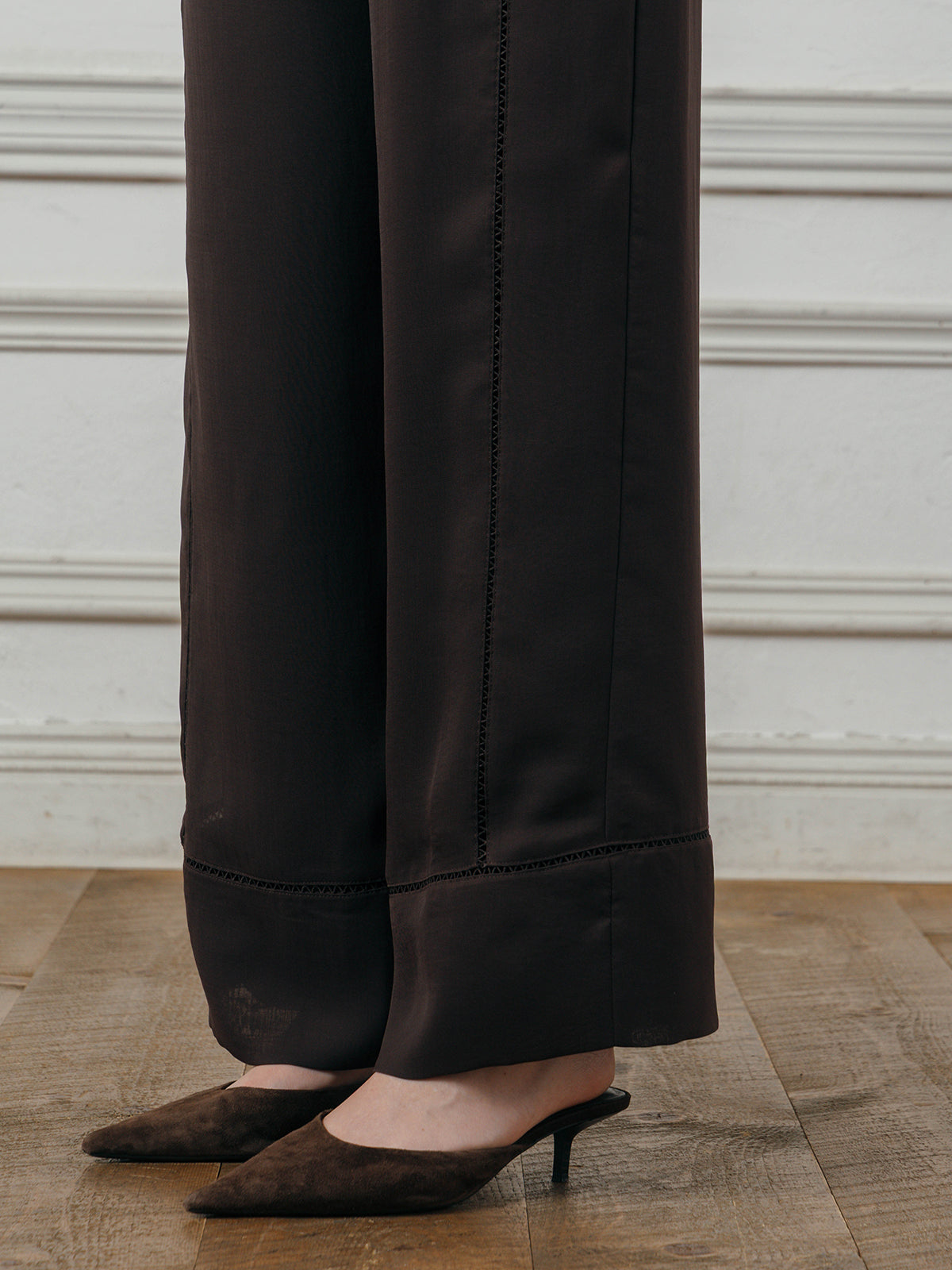 LADDER LACE DETAIL PANTS
