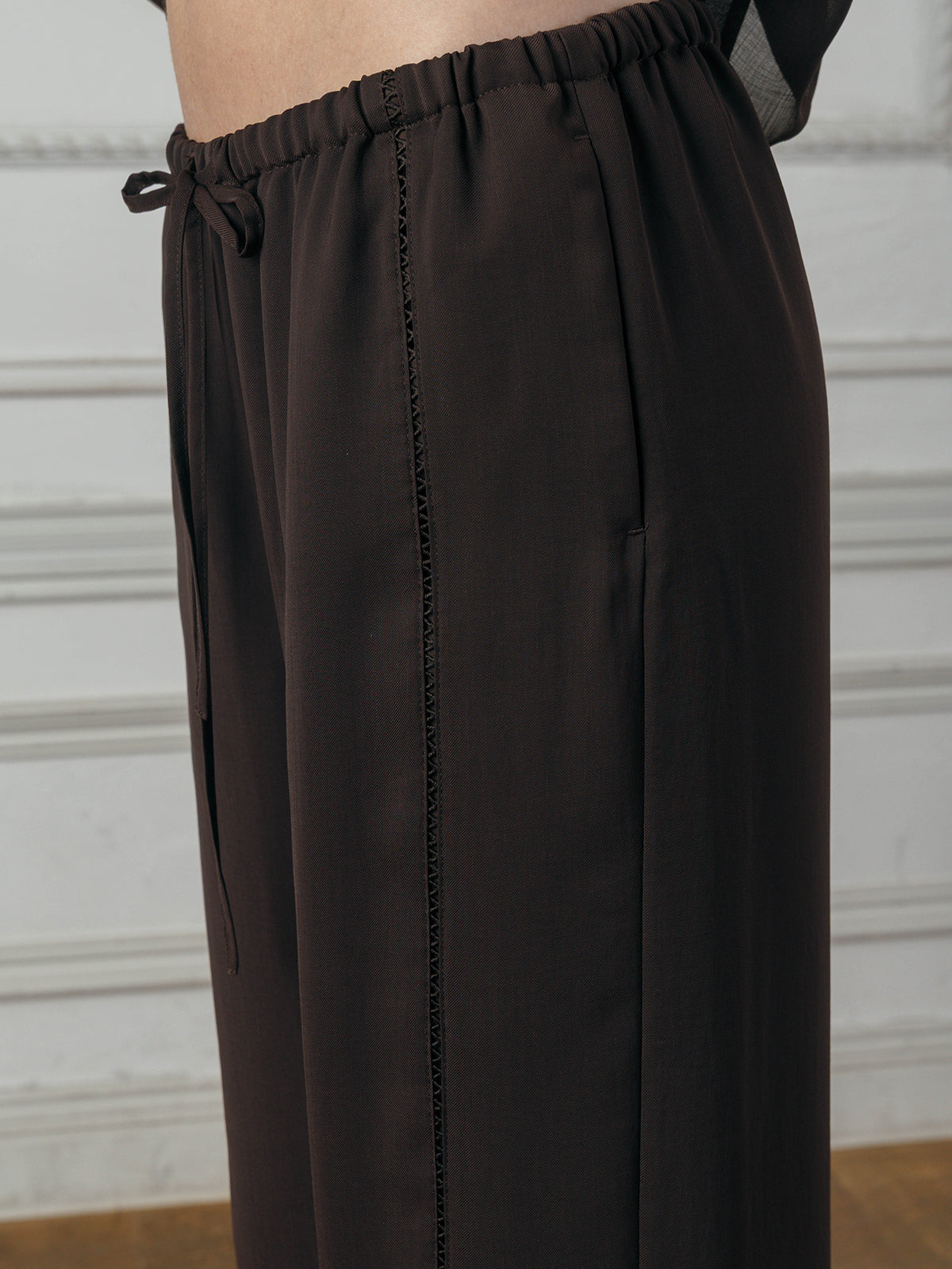 LADDER LACE DETAIL PANTS