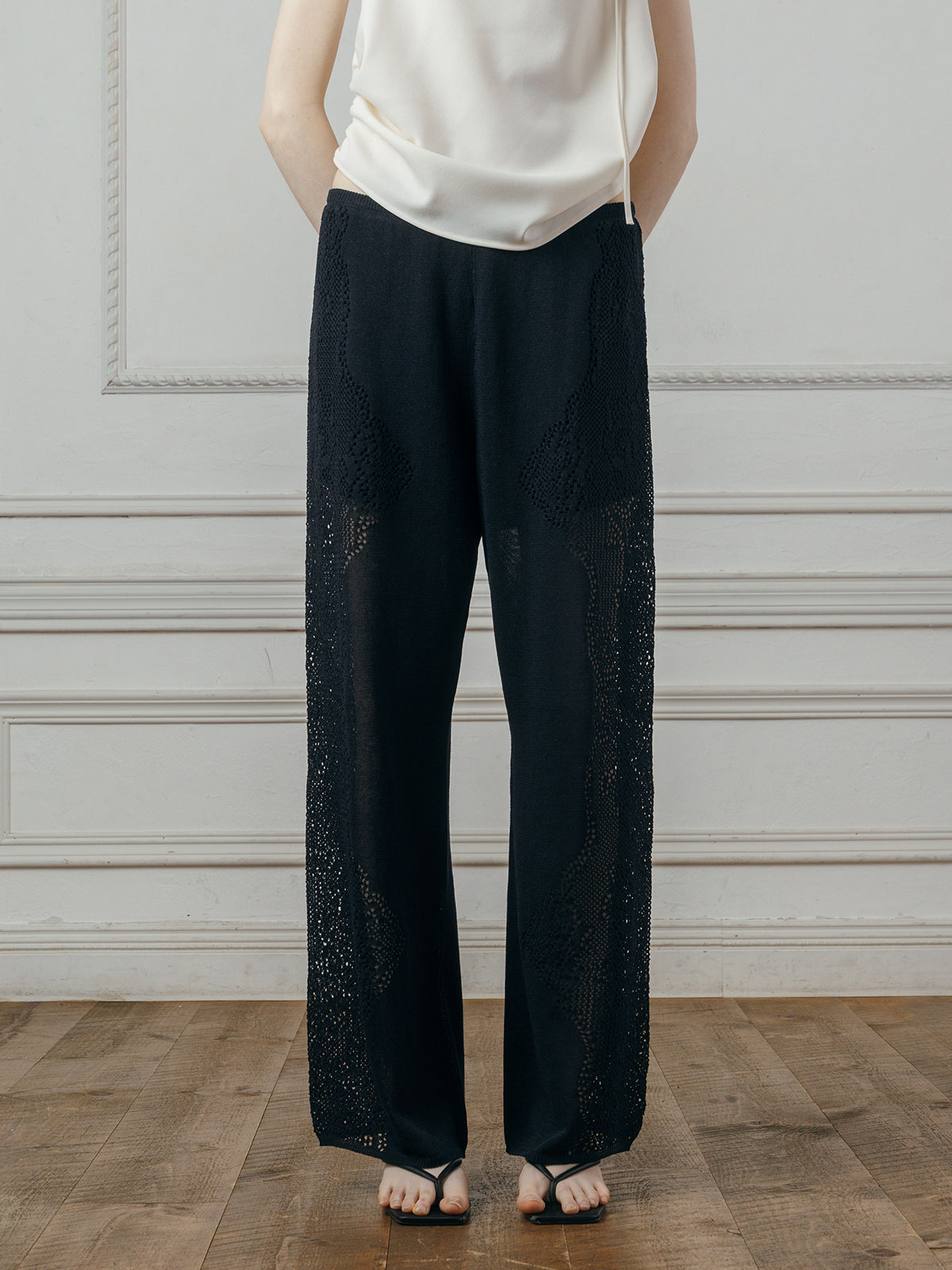 LACE KNIT PANTS