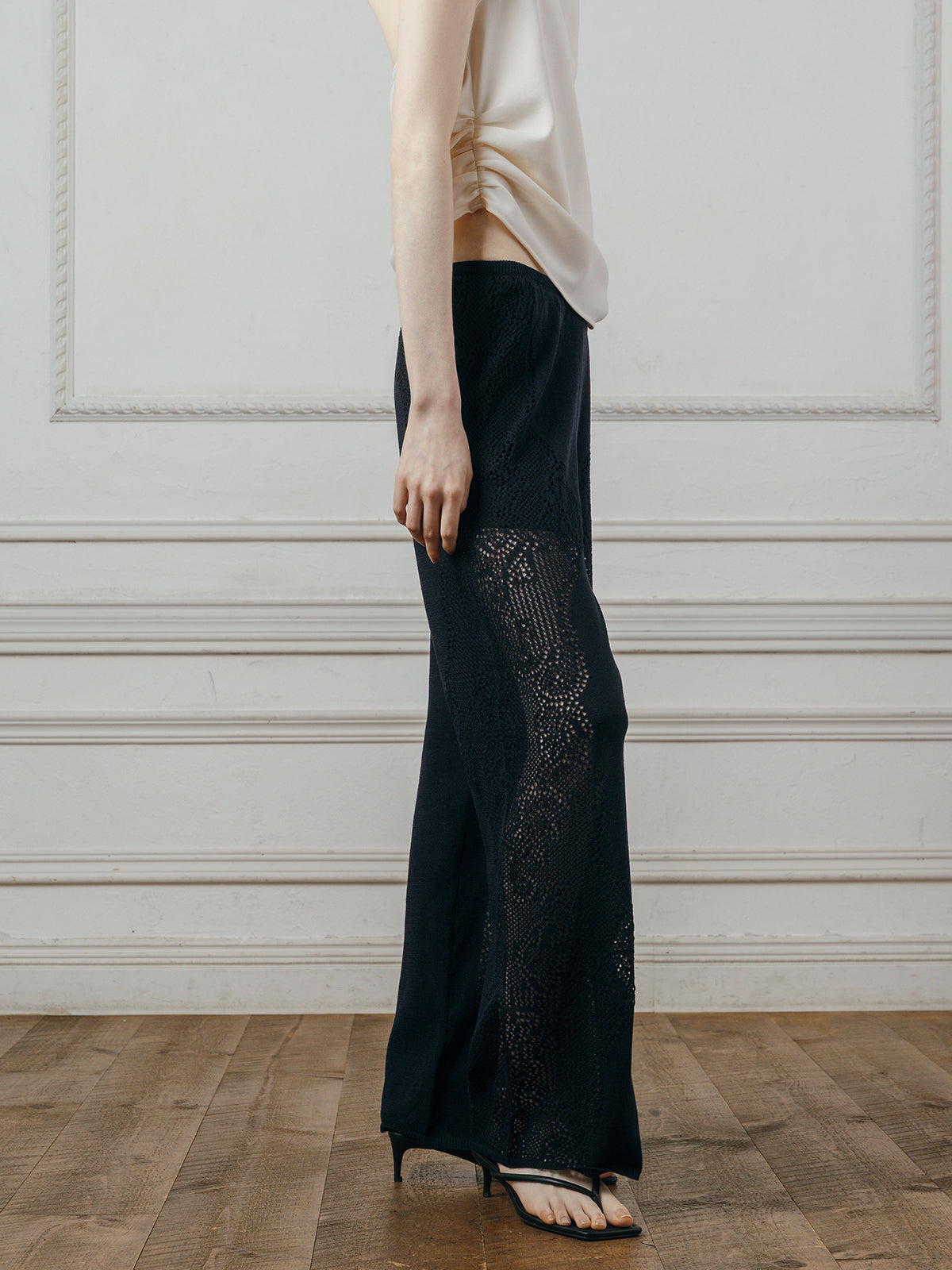 LACE KNIT PANTS