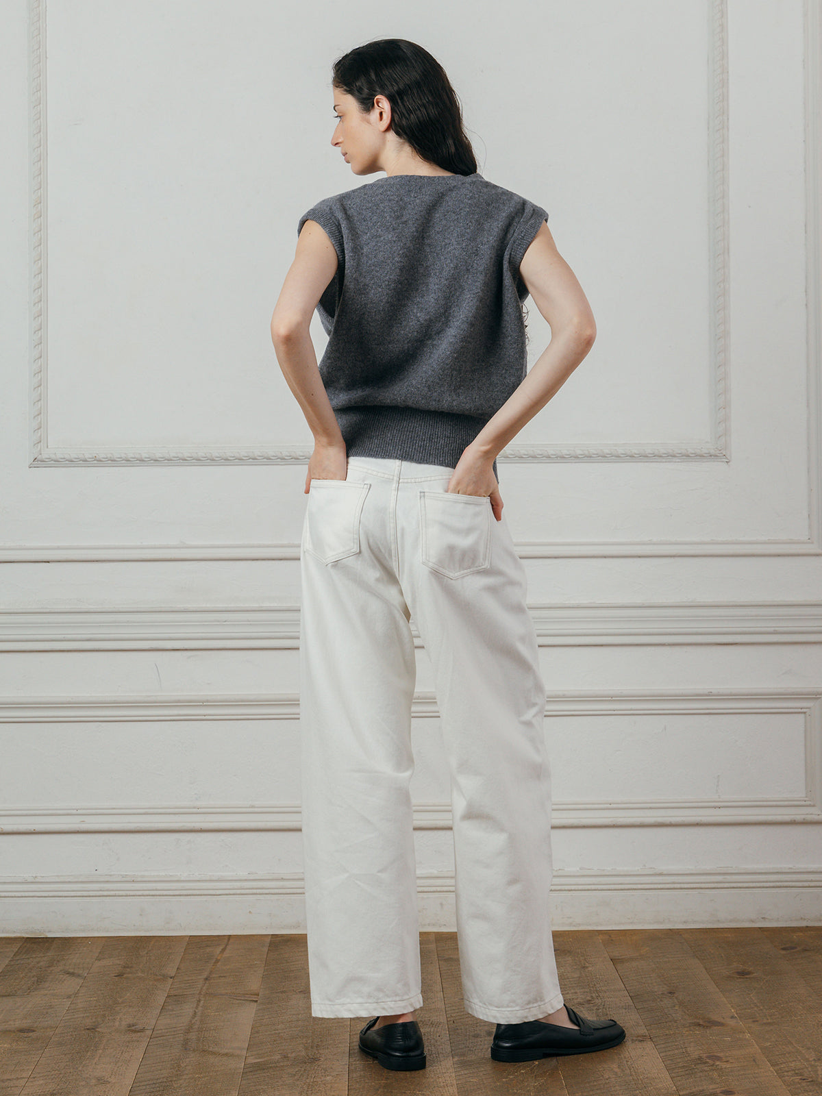 KNITTED VEST TOP