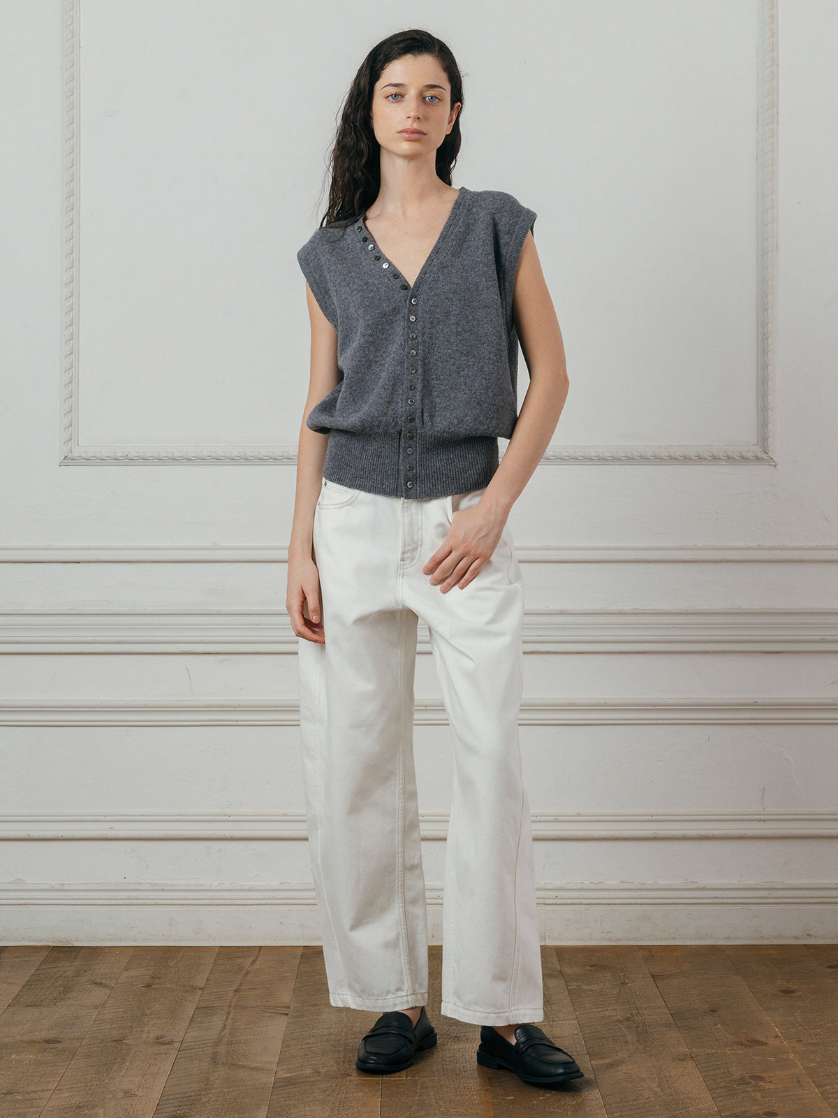 KNITTED VEST TOP
