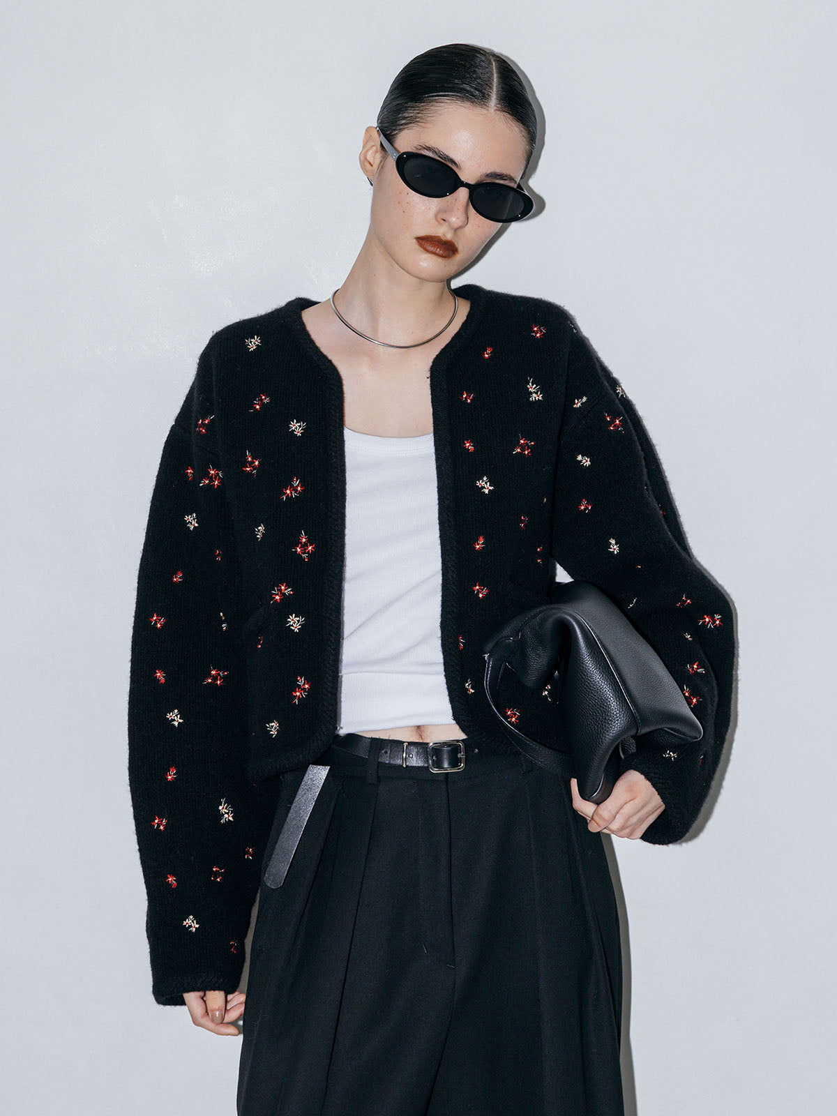 FLOWER EMBROIDERY KNIT JACKET