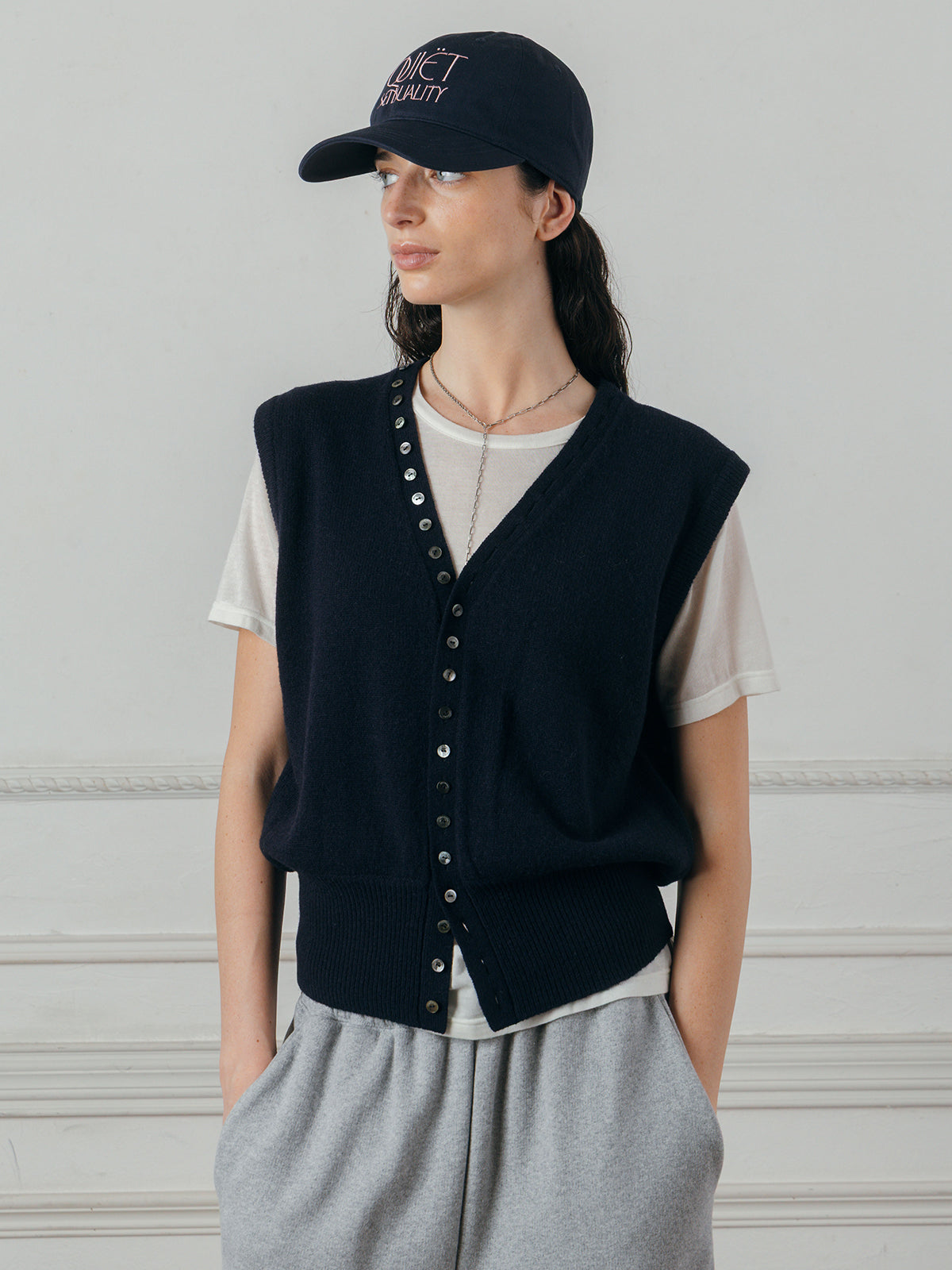 KNITTED VEST TOP