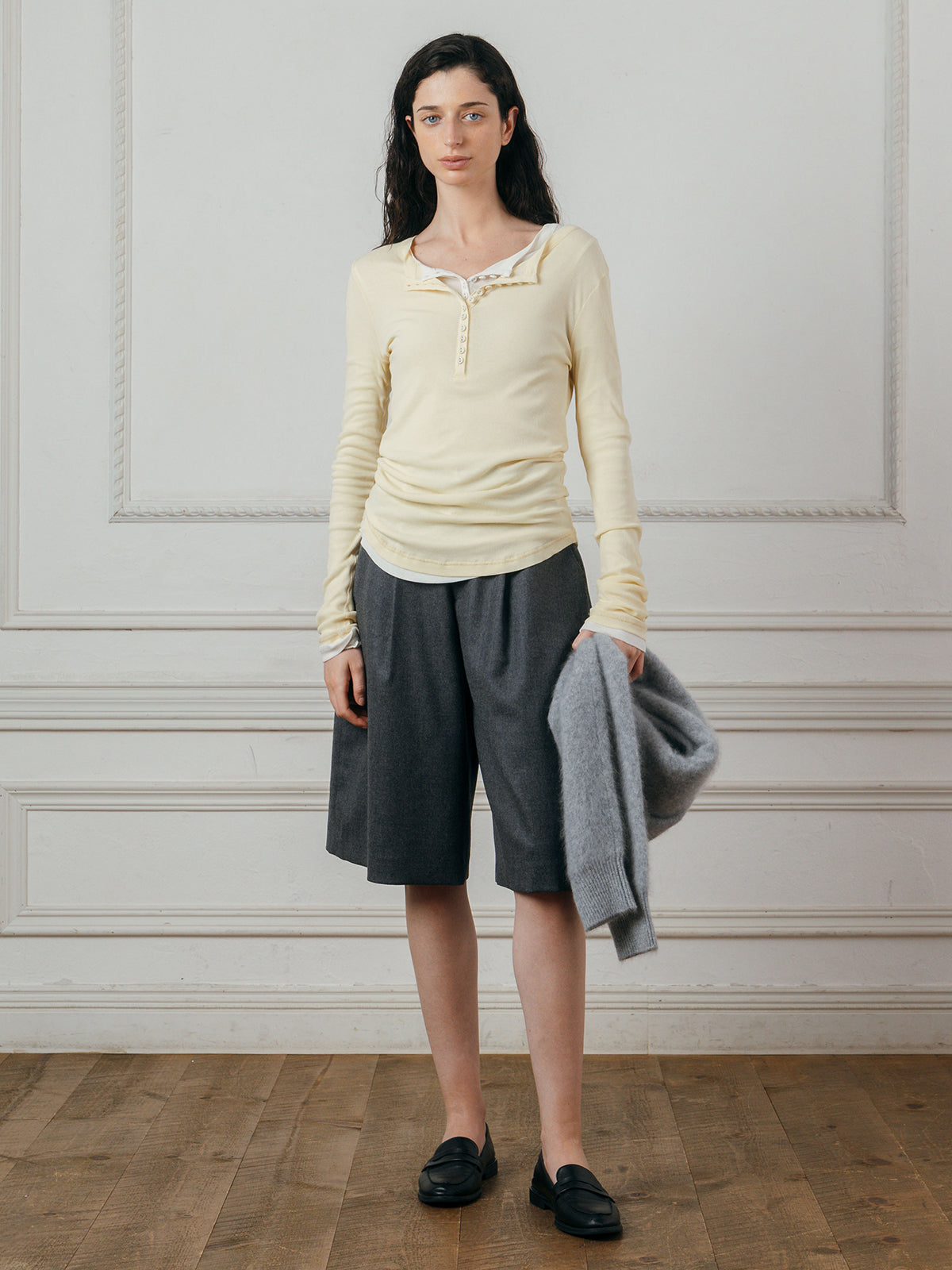 DESIGN BERMUDA SHORTS