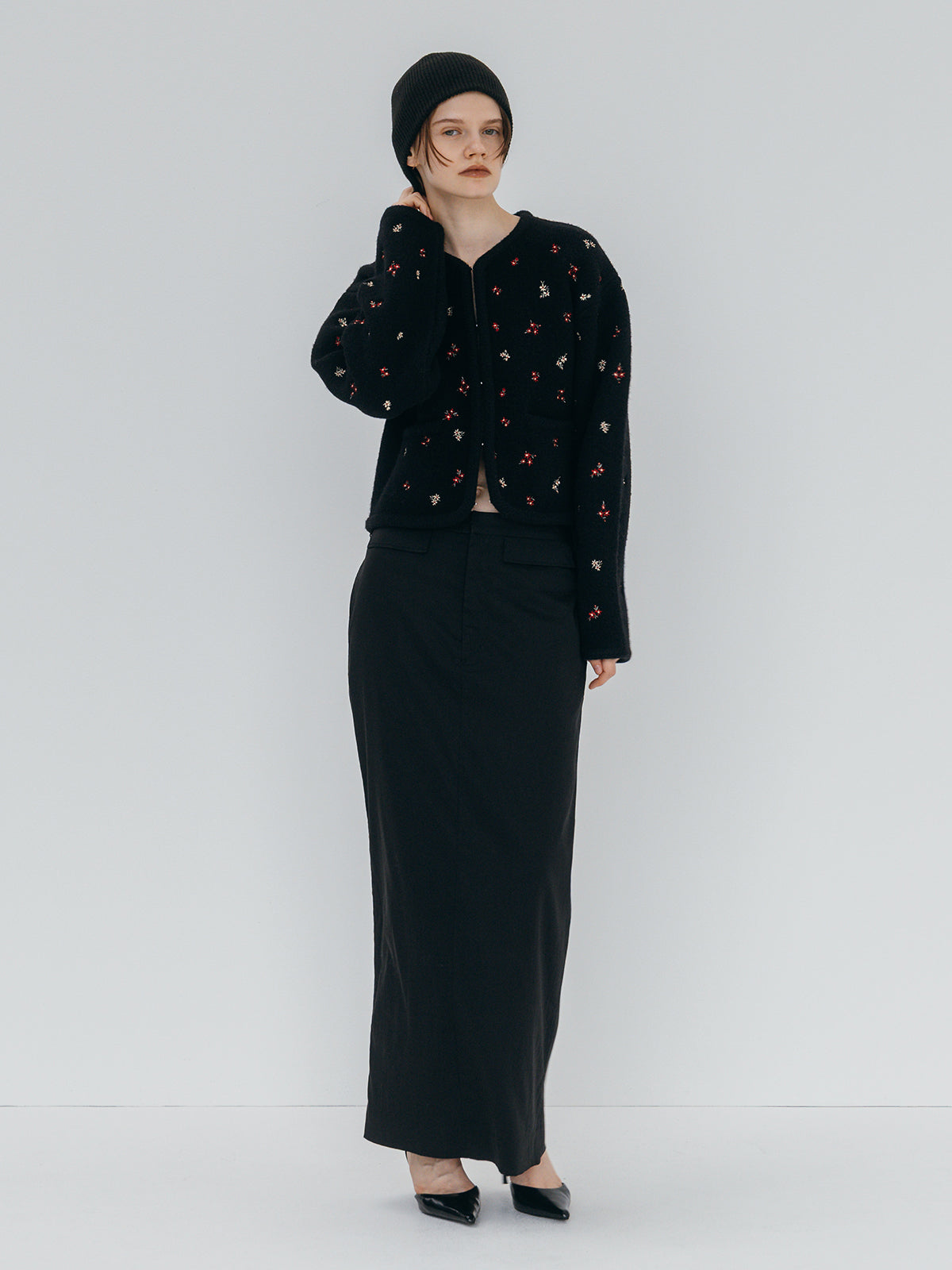 FLOWER EMBROIDERY KNIT JACKET