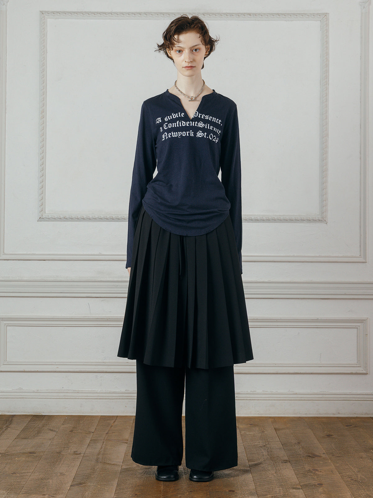 PLEATED MIDI SKIRT