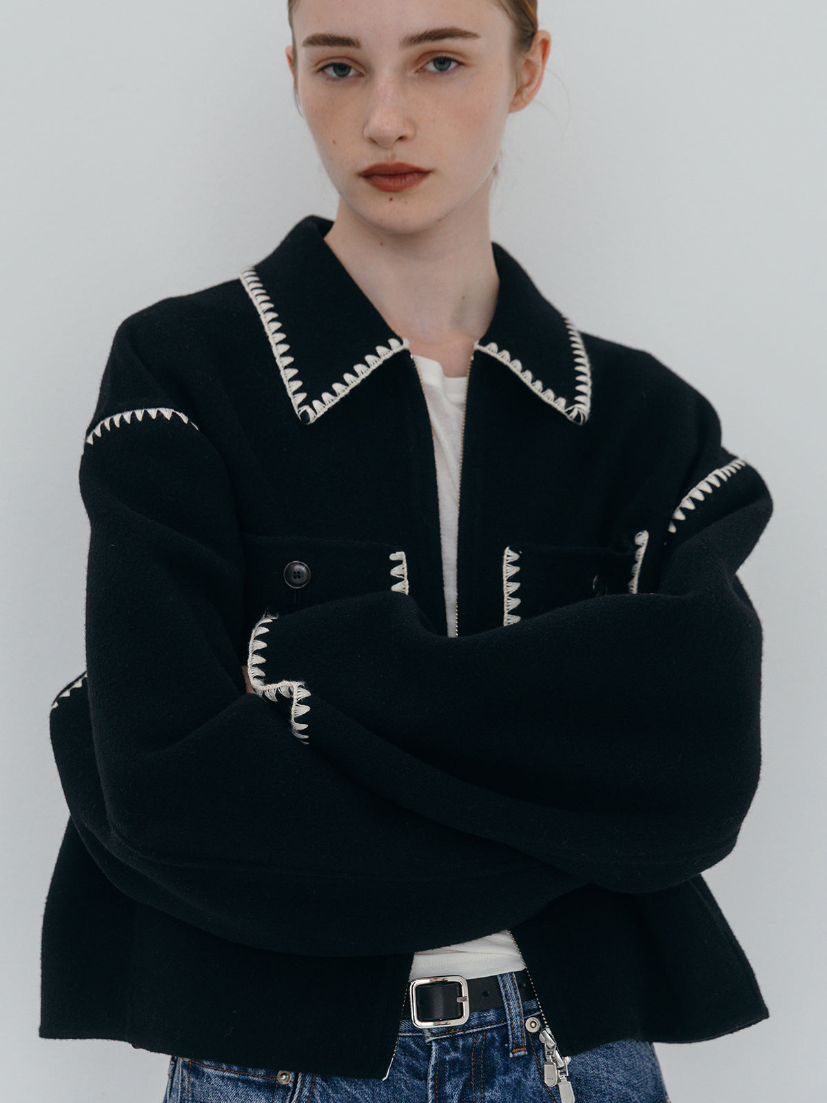 WOOL EMBROIDERY SHORT ZIP JACKET