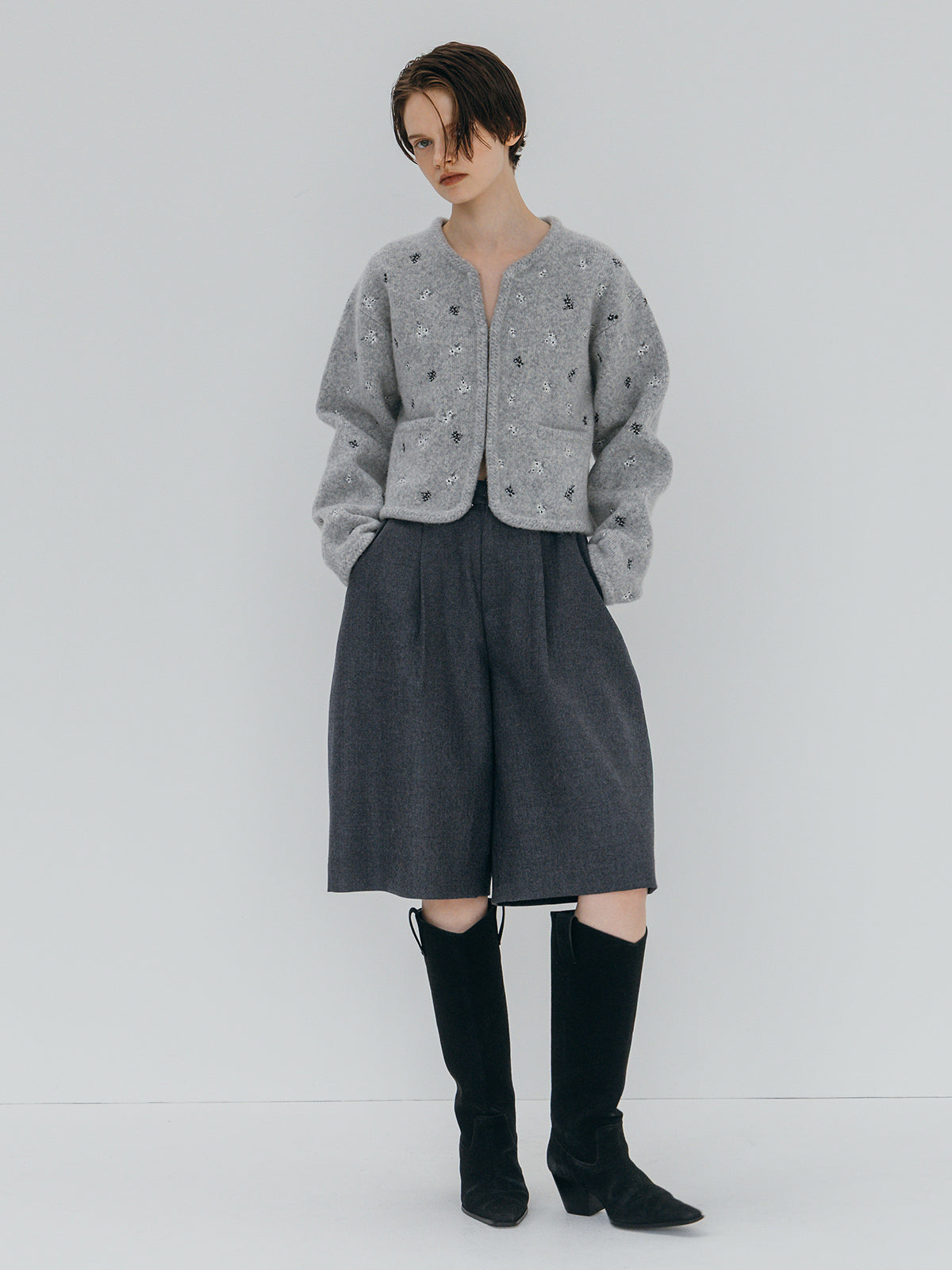 FLOWER EMBROIDERY KNIT JACKET