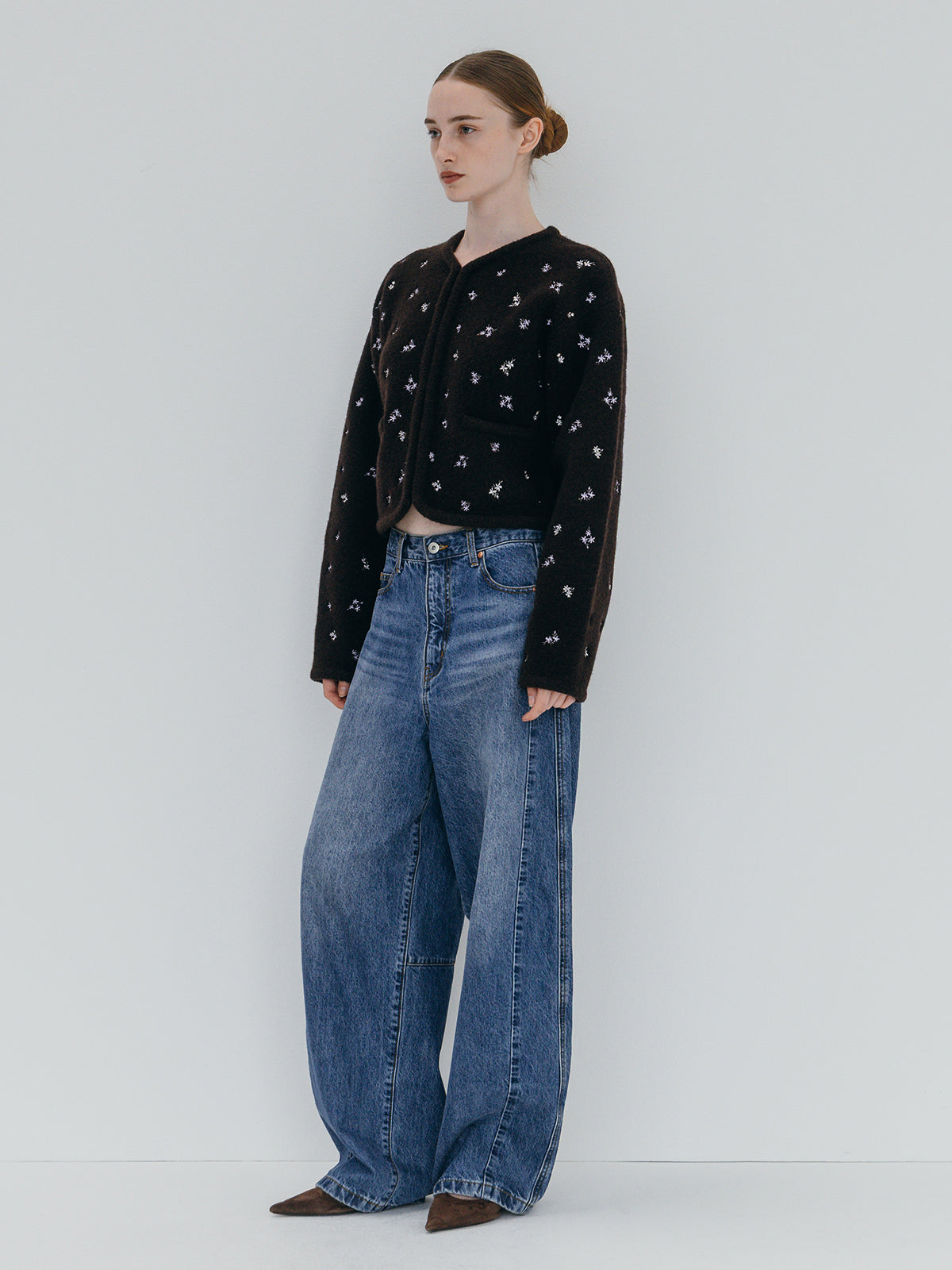 FLOWER EMBROIDERY KNIT JACKET