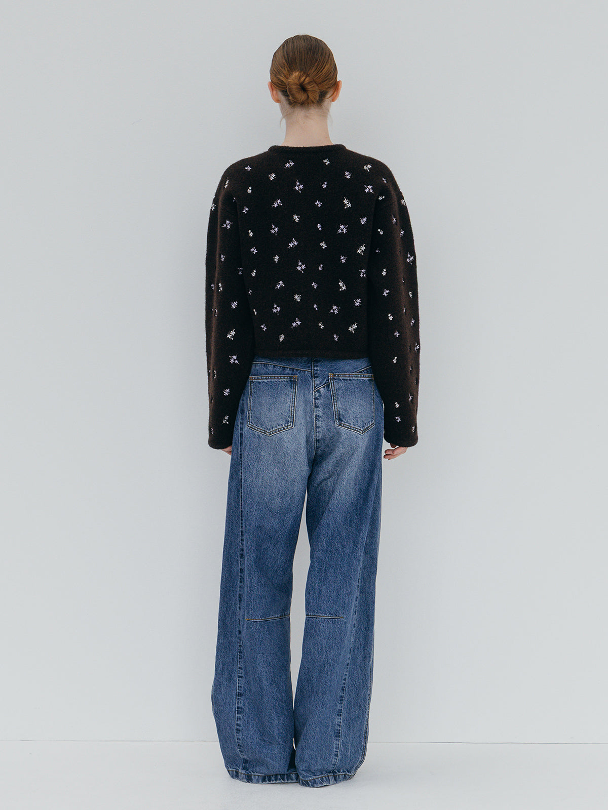 FLOWER EMBROIDERY KNIT JACKET