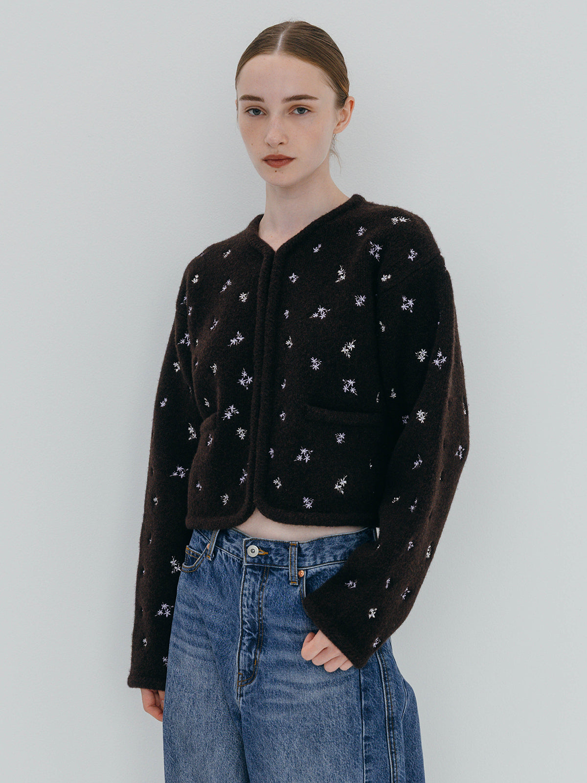 FLOWER EMBROIDERY KNIT JACKET