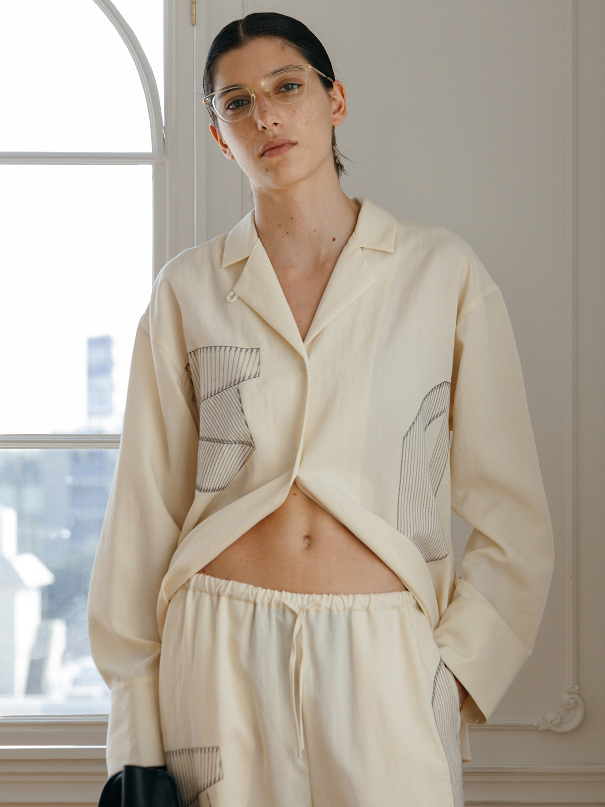 ART EMBROIDERY SHIRT