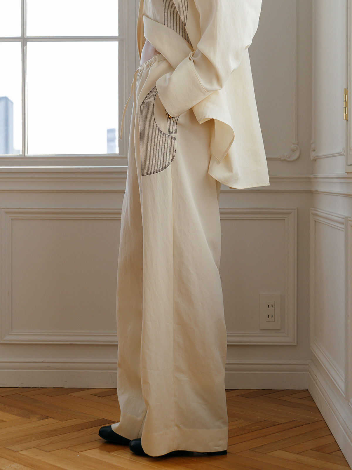 ART EMBROIDERY PANTS