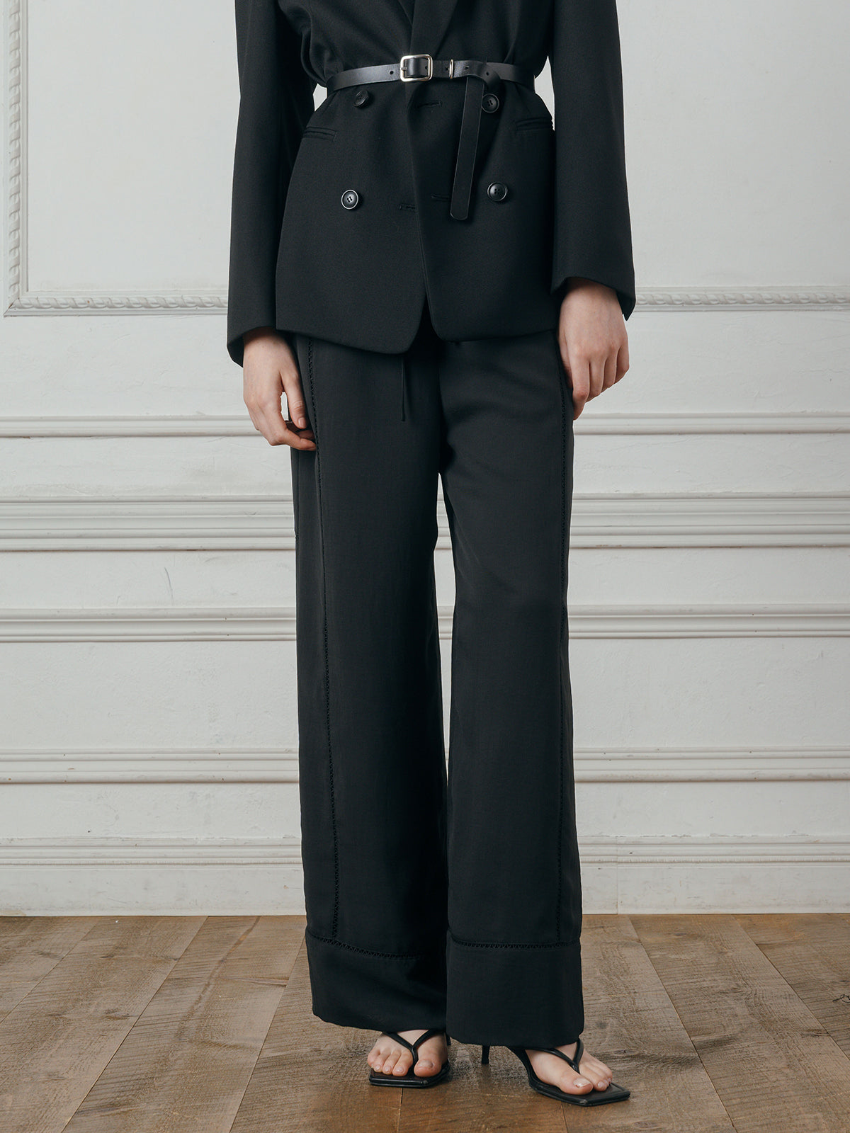 LADDER LACE DETAIL PANTS