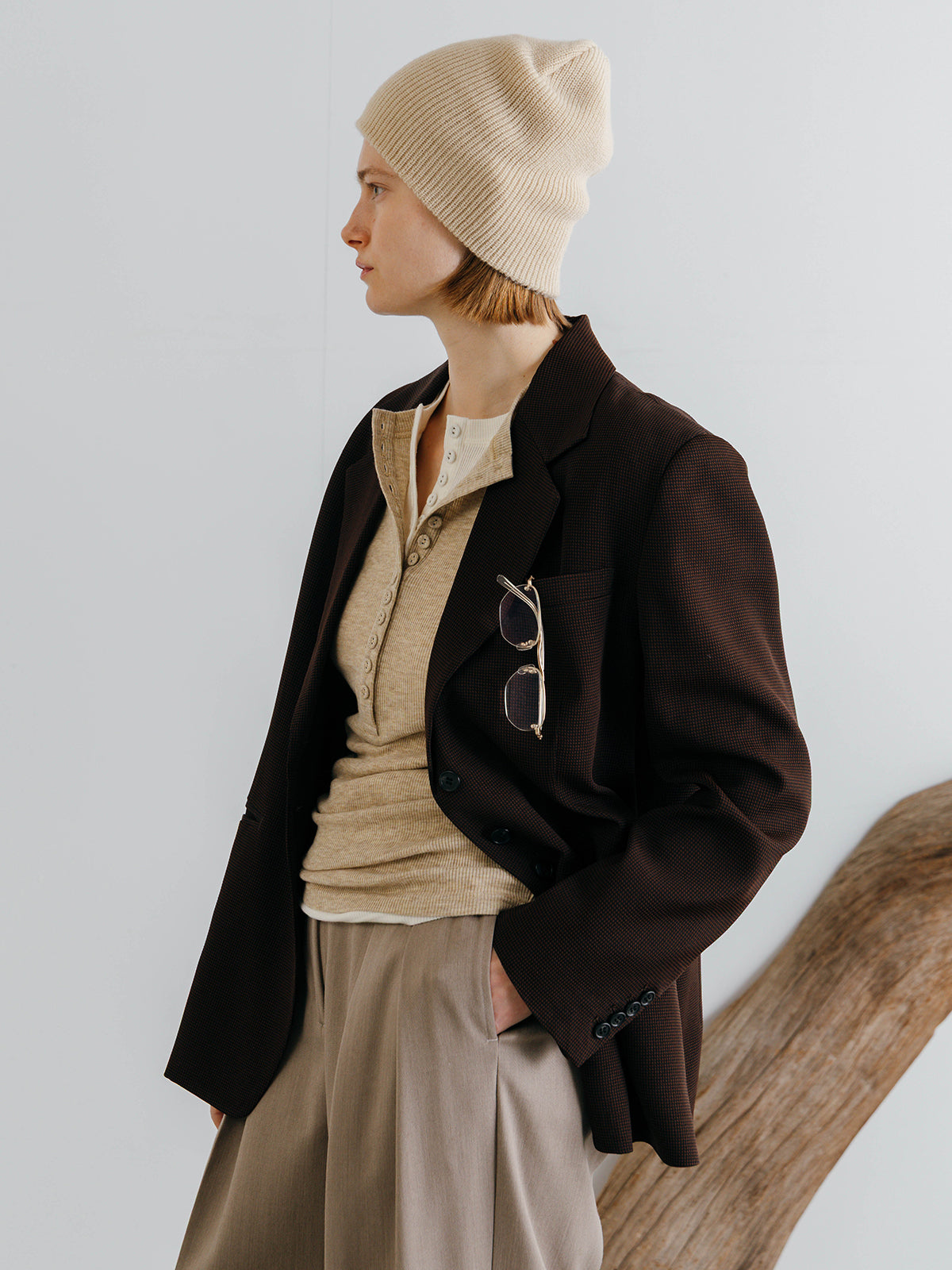 HENLY NECK LONG SLEEVE TEE