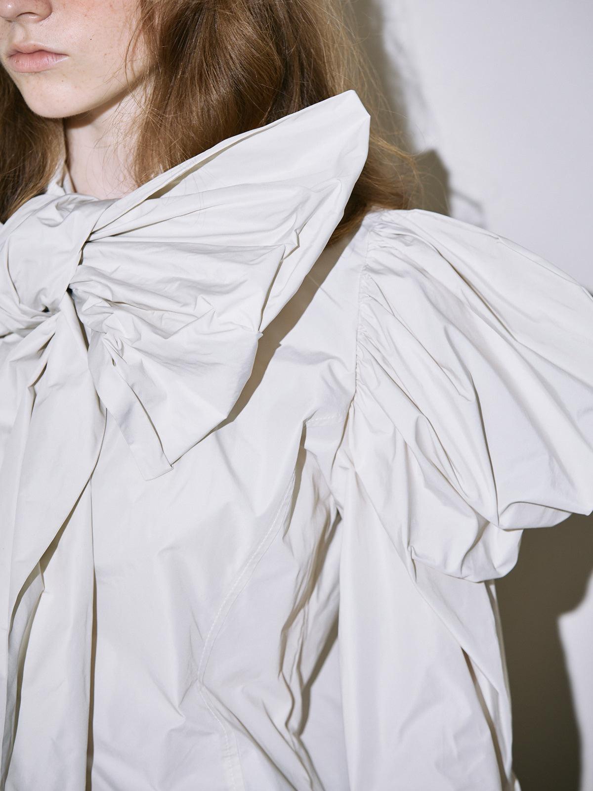 Petal ribbon blouse