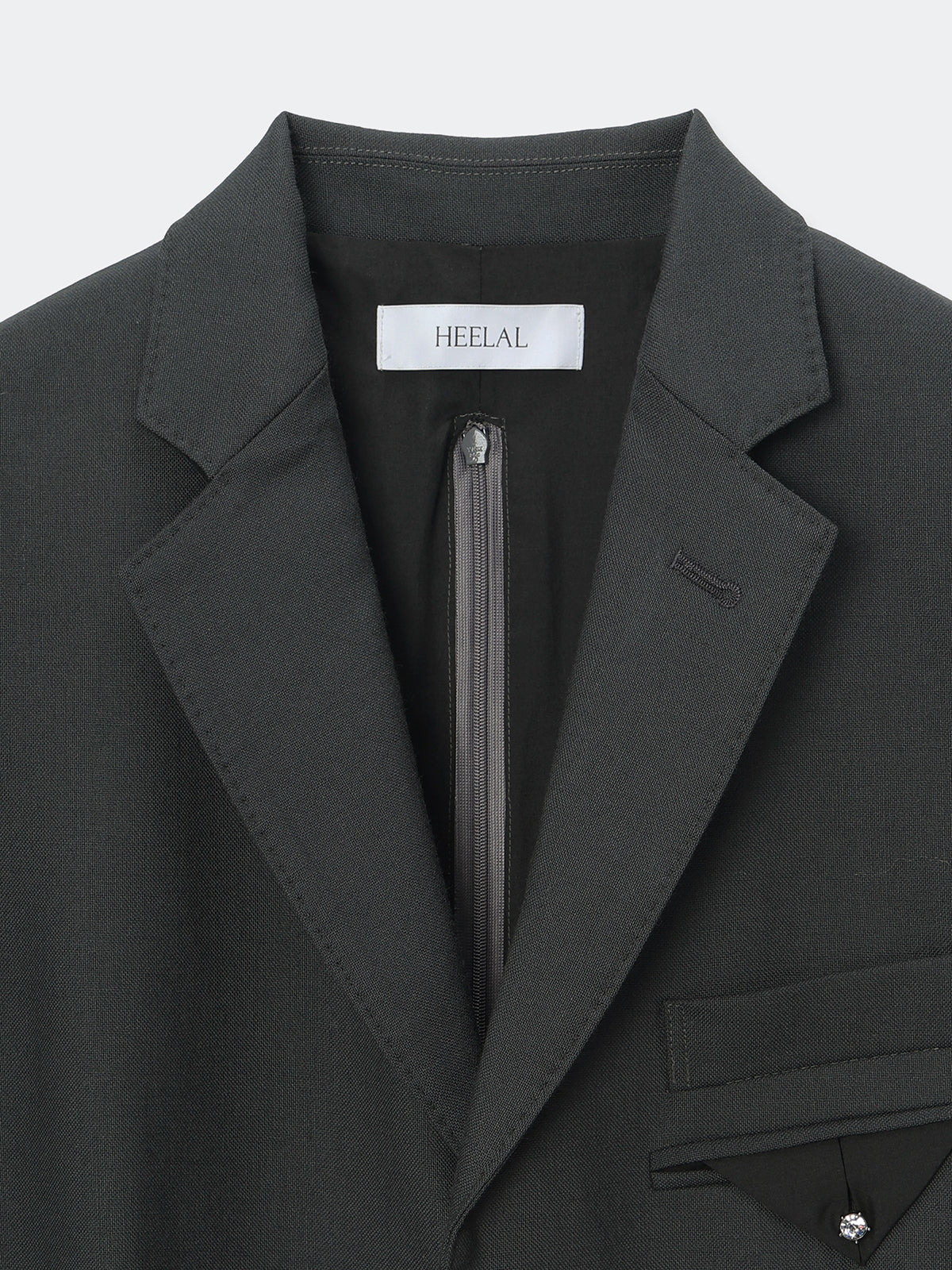 Serge over jacket