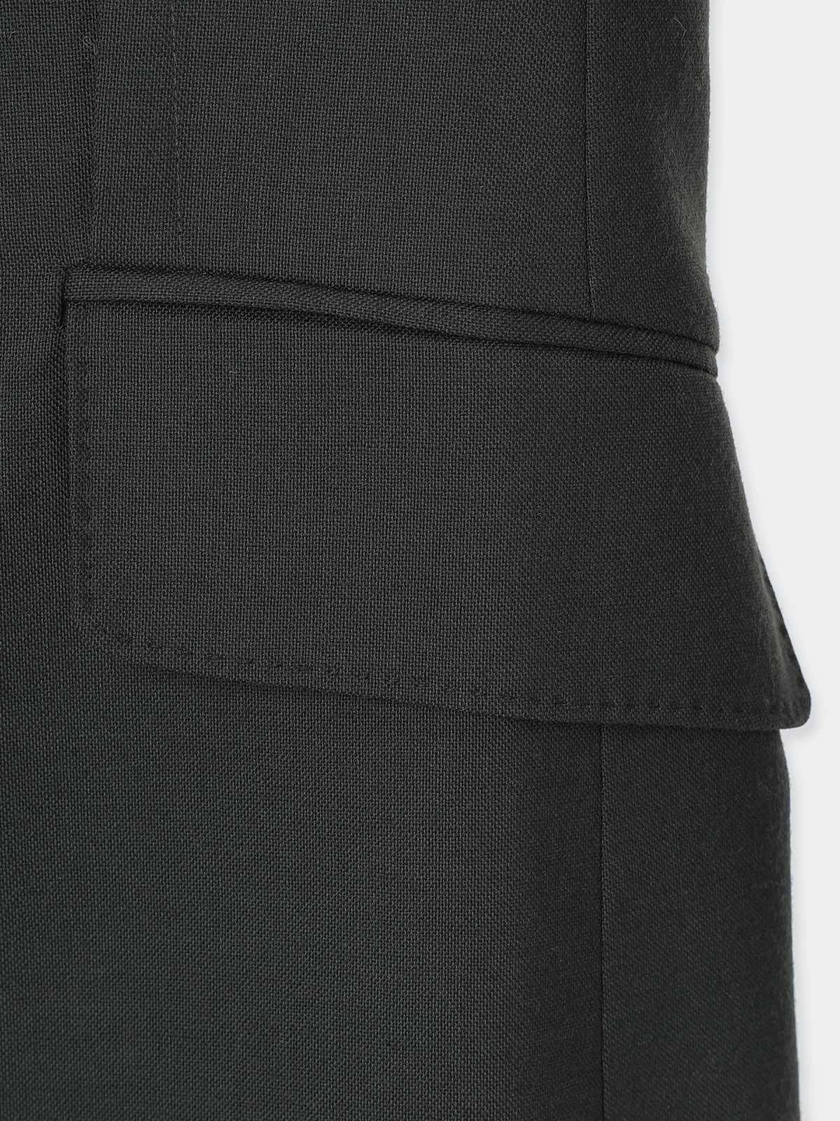Serge over jacket